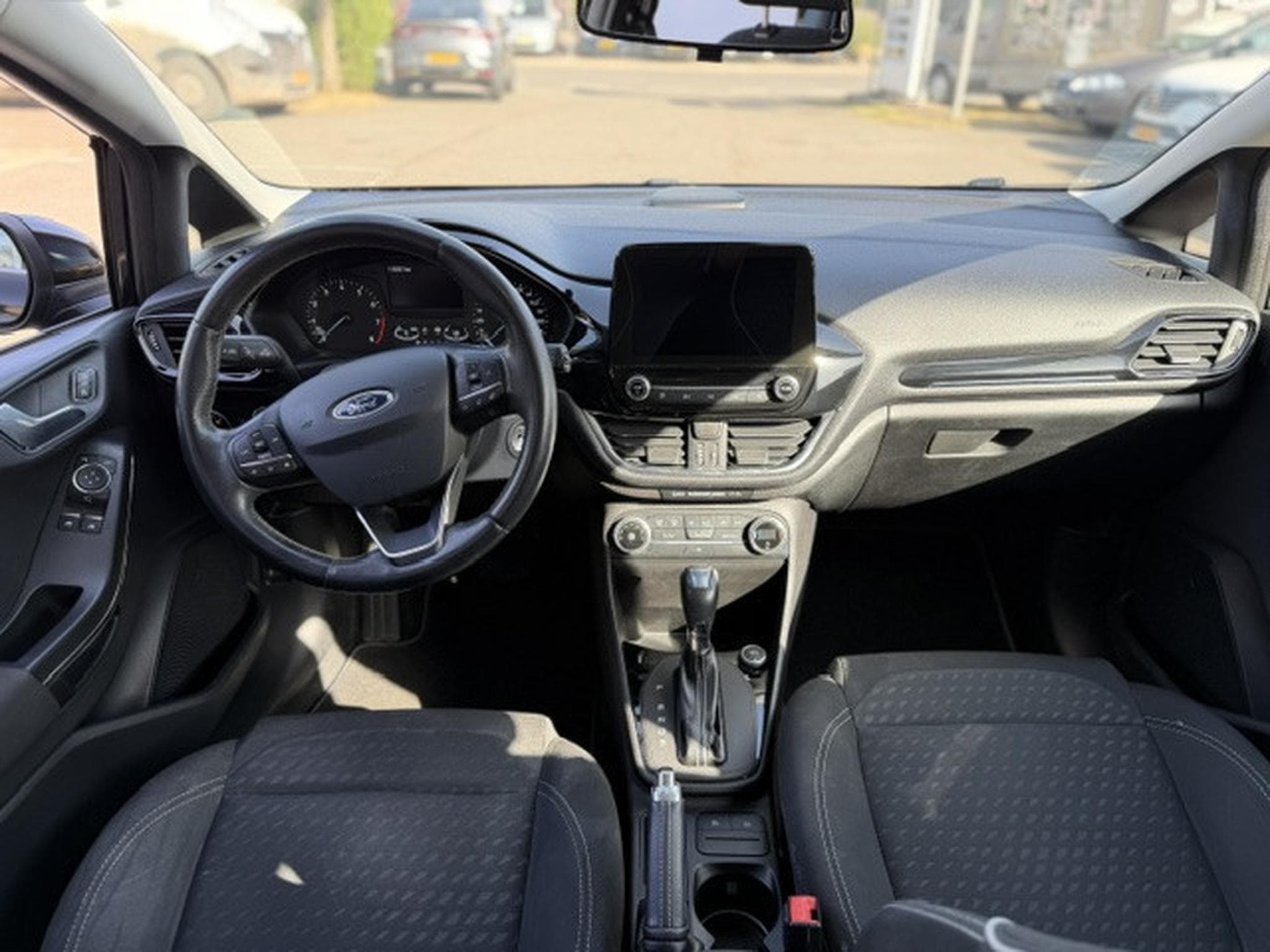 Ford Fiesta 1.0  100 PS (2017) - Photo 7