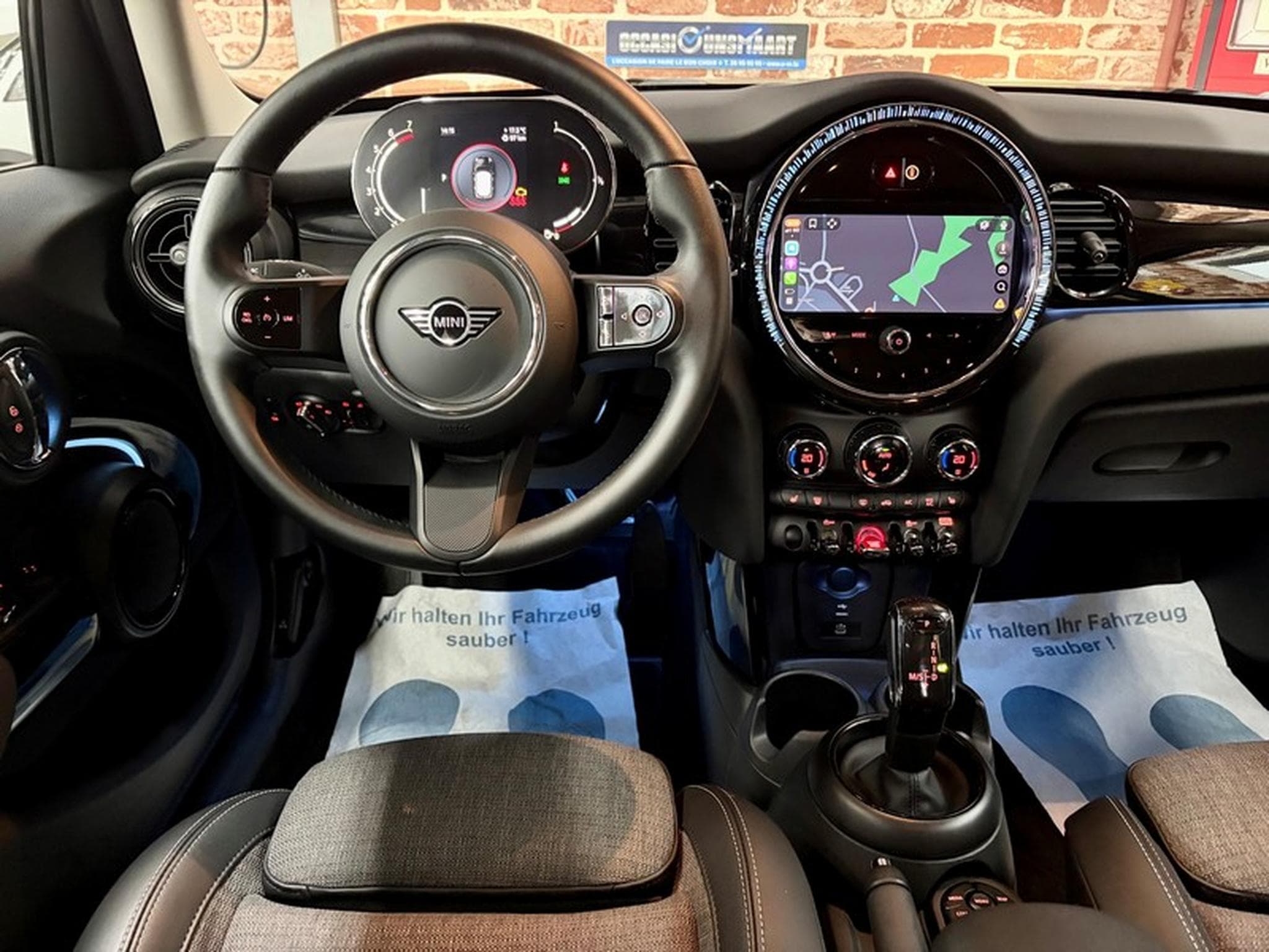 Mini Cooper Cooper 1.5 136cv Auto CLASSIC TRIM (2023) - Photo 4