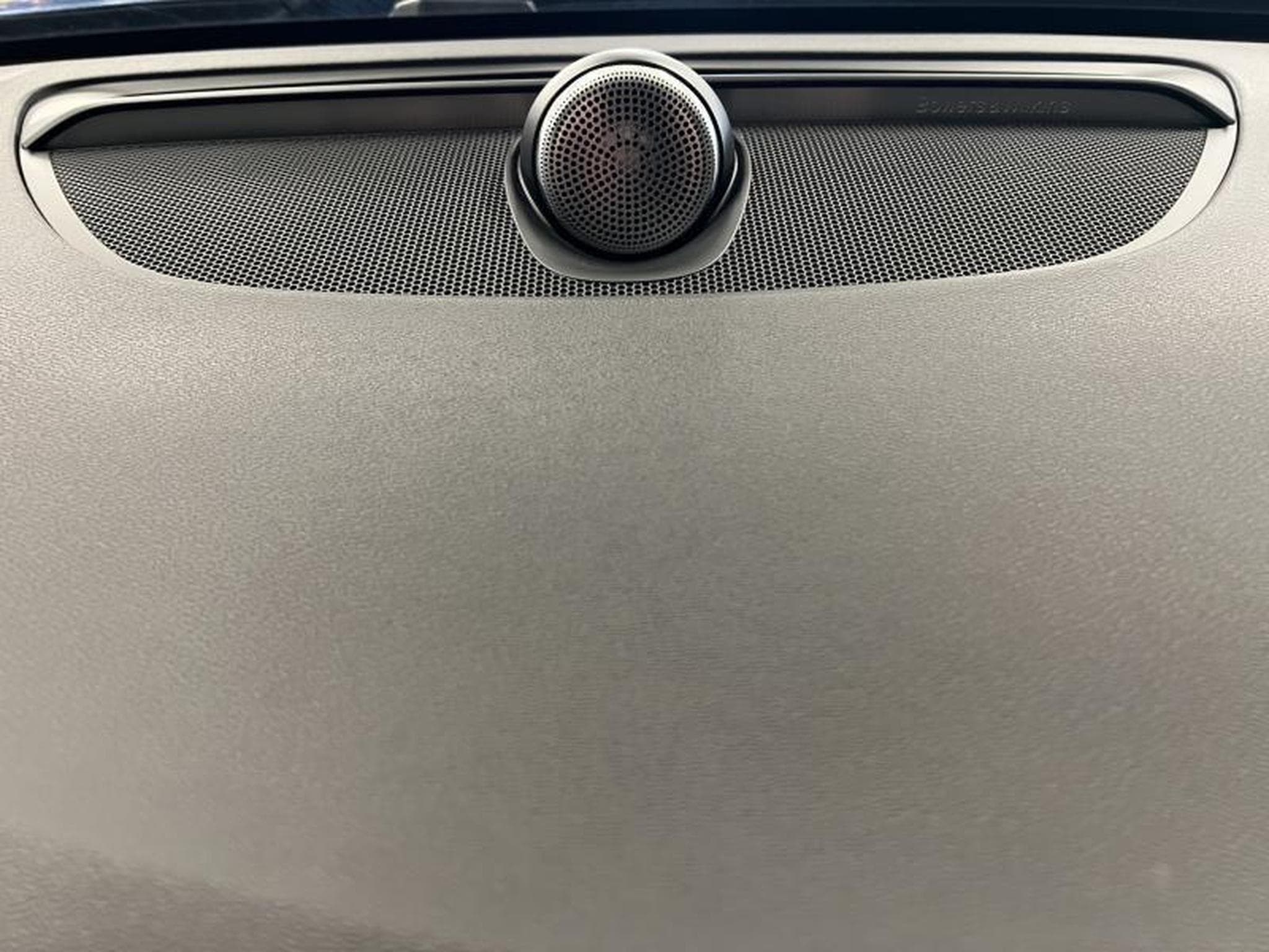 Volvo V60 R-Design (2019) - Foto 14