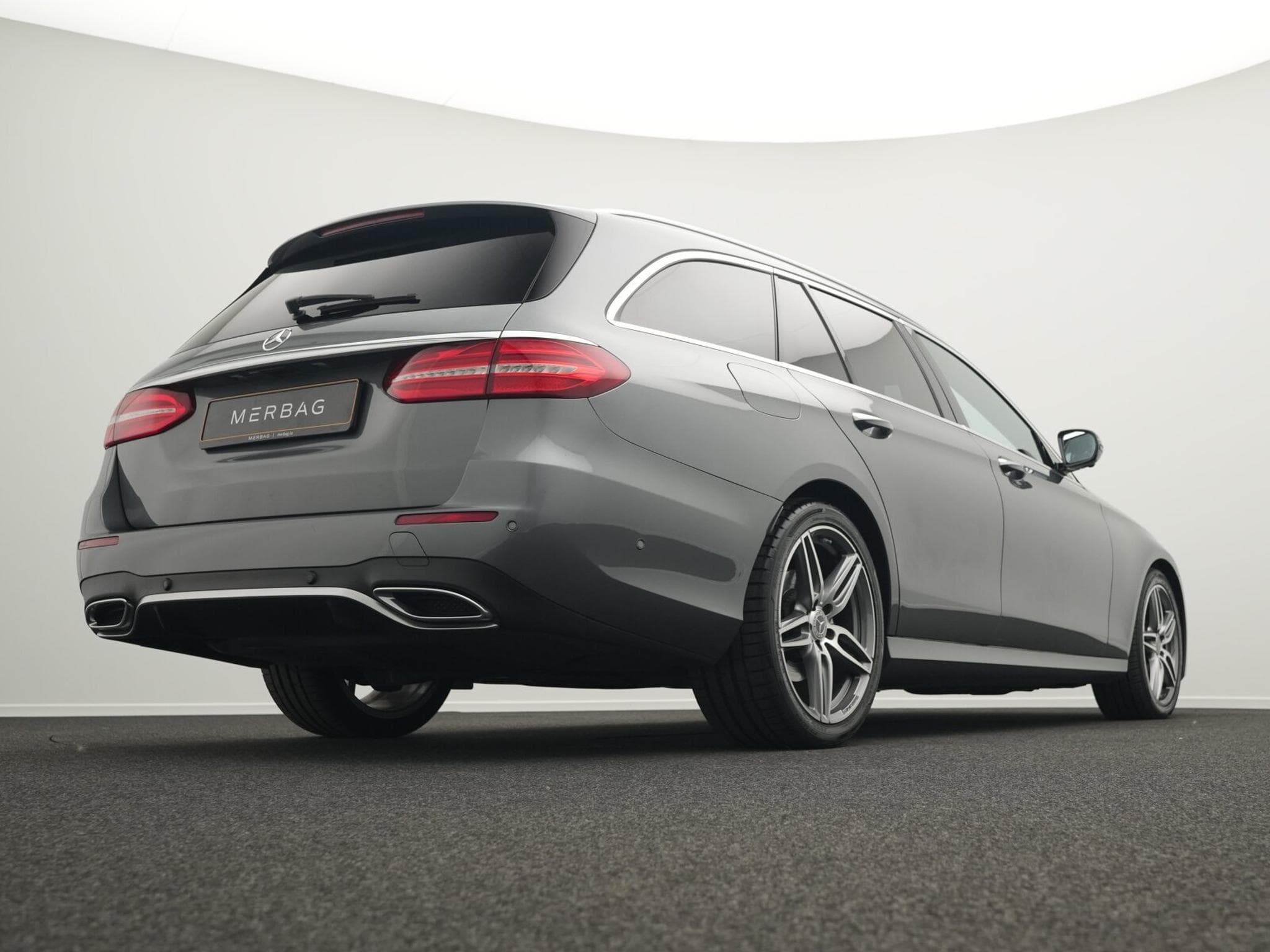 Mercedes E 300 d T-Modell (2018) - Photo 11