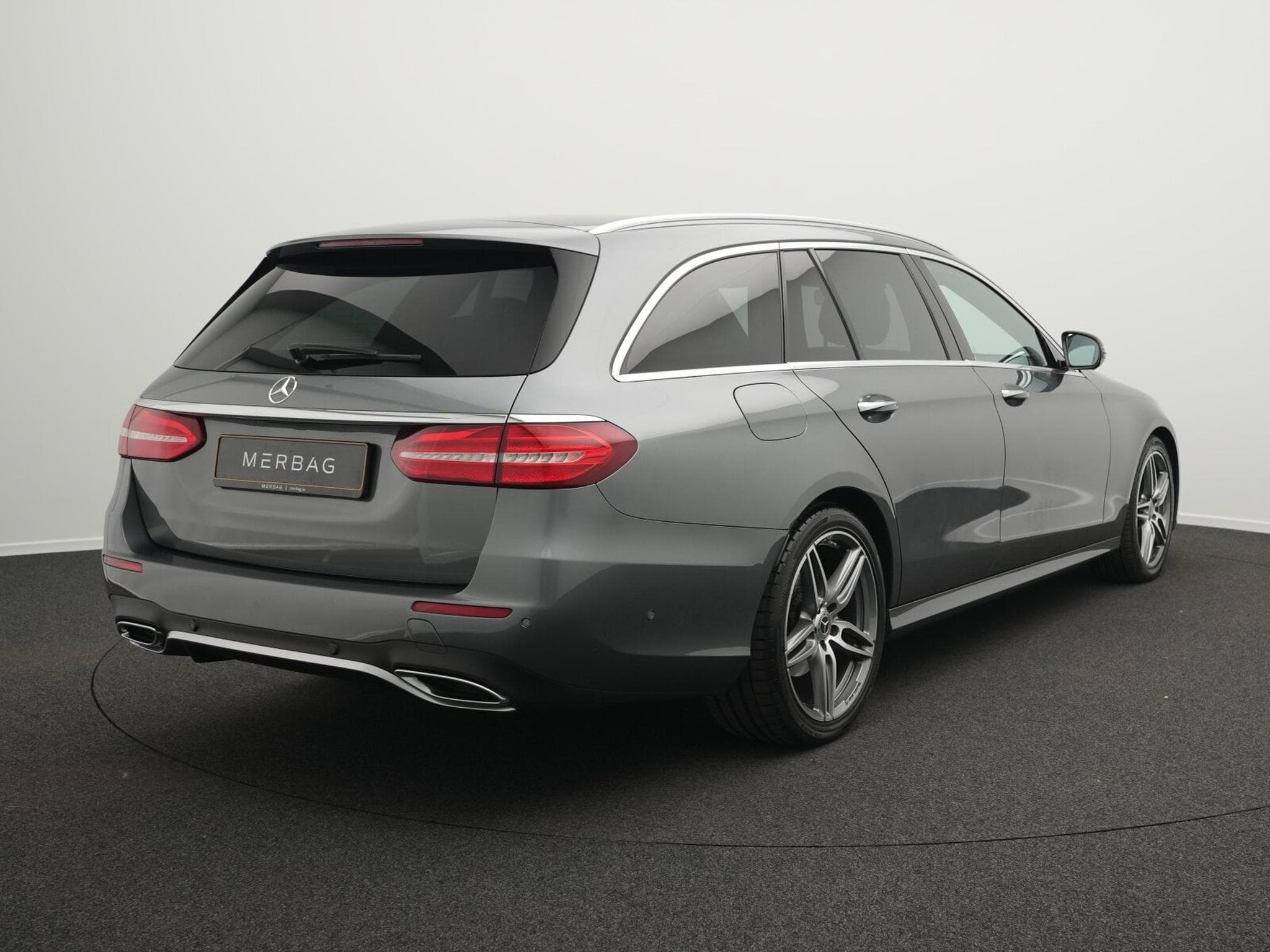 Mercedes E 300 d T-Modell (2018) - Photo 3