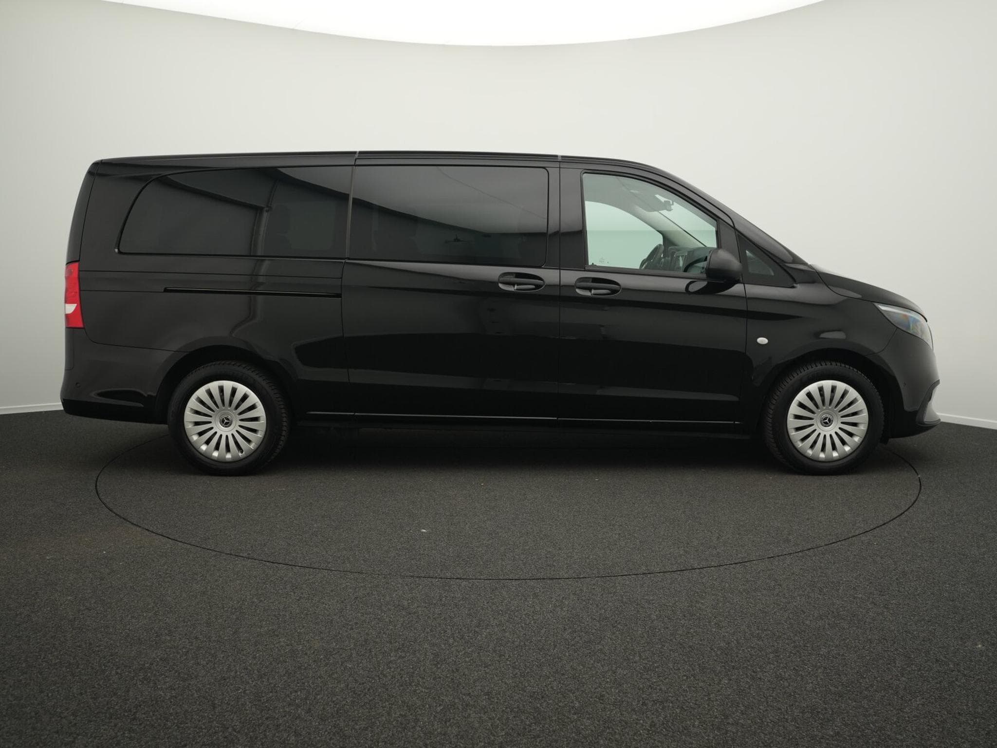 Mercedes Vito 116 CDI Tourer PRO Extralang (1970) - Photo 5