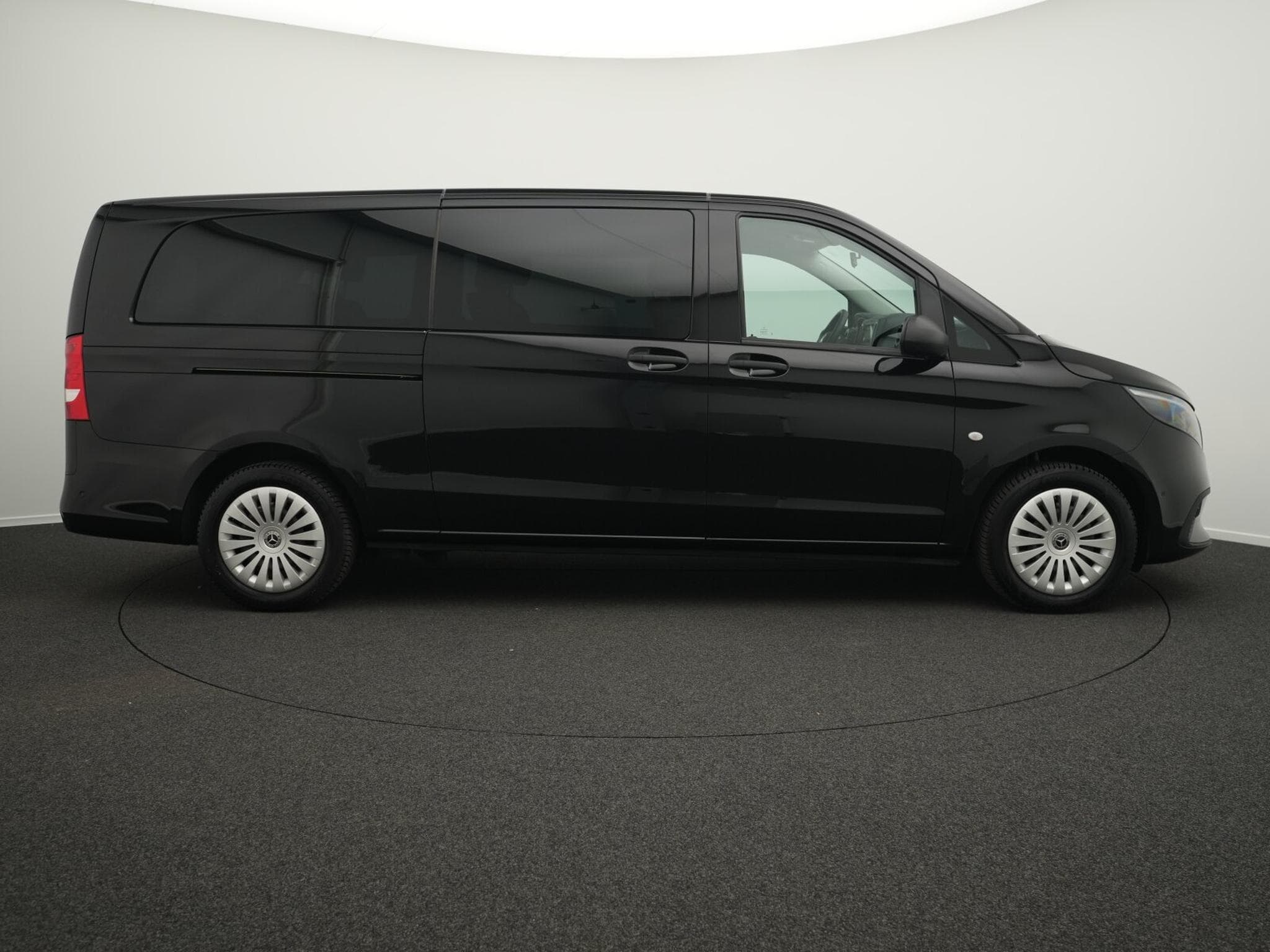 Mercedes Vito 116 CDI Tourer PRO Extralang (1970) - Photo 5