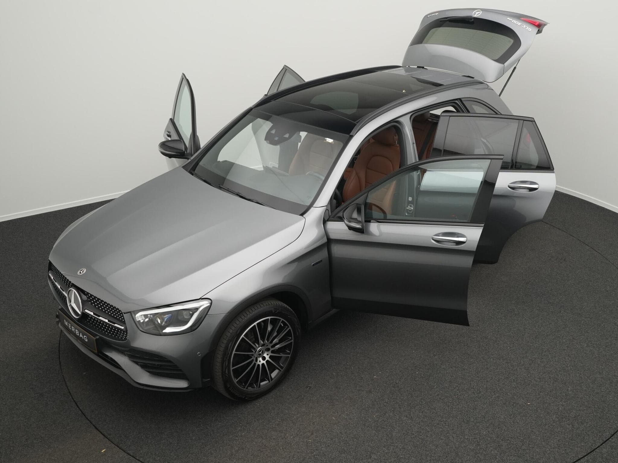 Mercedes GLC 300 de 4M AMG-Line Multi+Pano+AHK+Night+360° (1970) - Photo 14