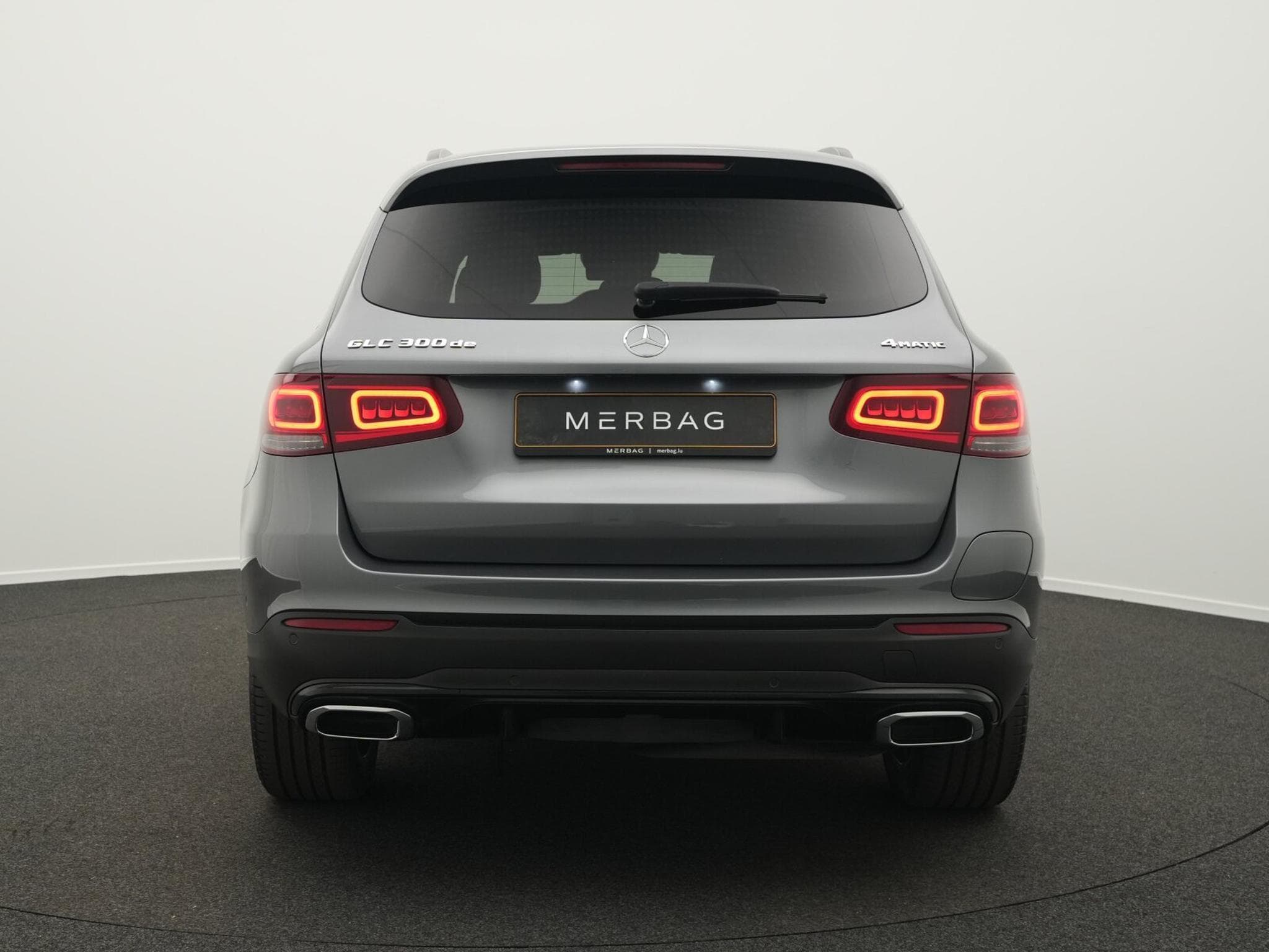 Mercedes GLC 300 de 4M AMG-Line Multi+Pano+AHK+Night+360° (1970) - Photo 4