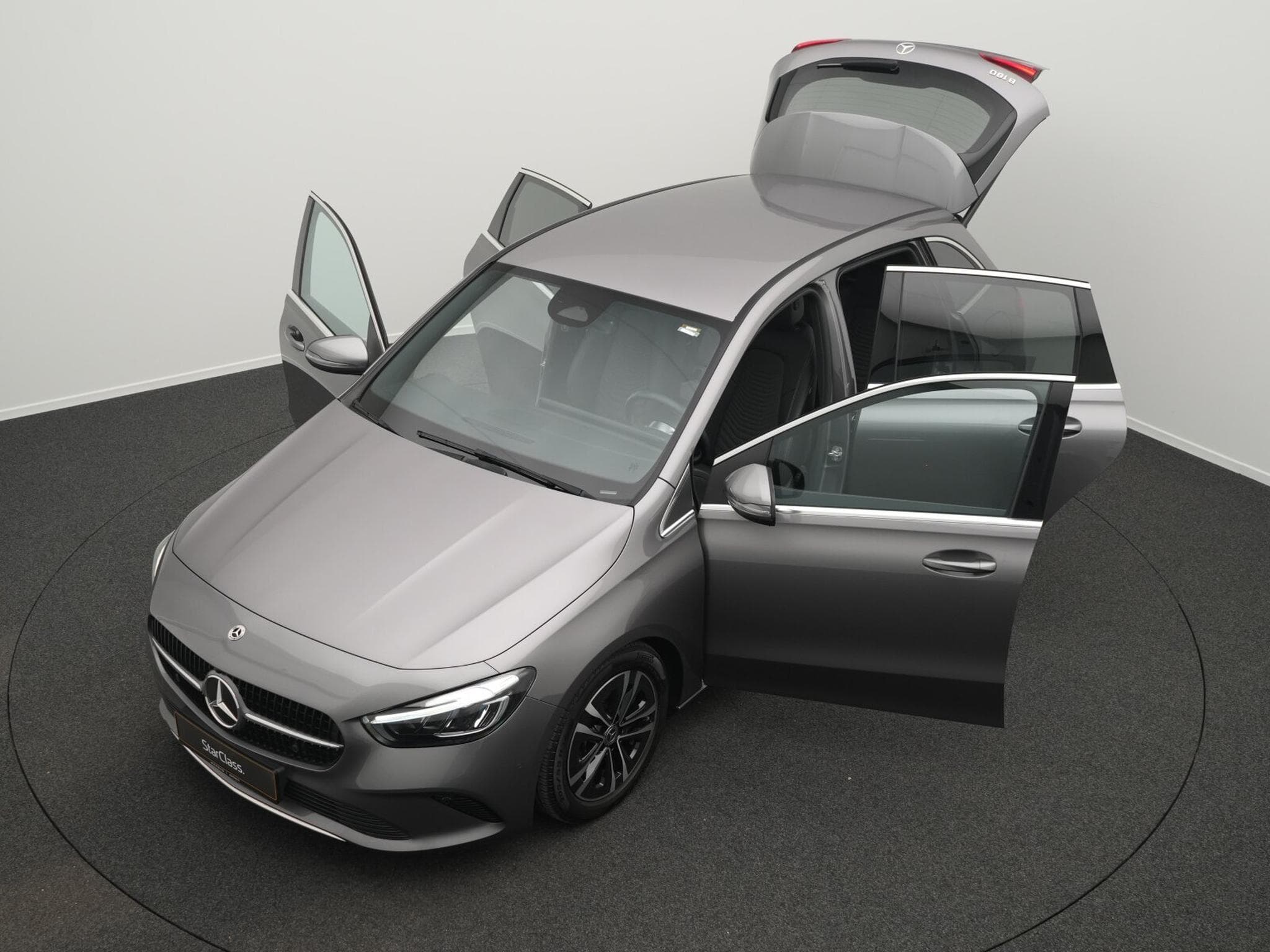 Mercedes B 180 LED+Kamera+AHK+Totw+Apple (2024) - Foto 14