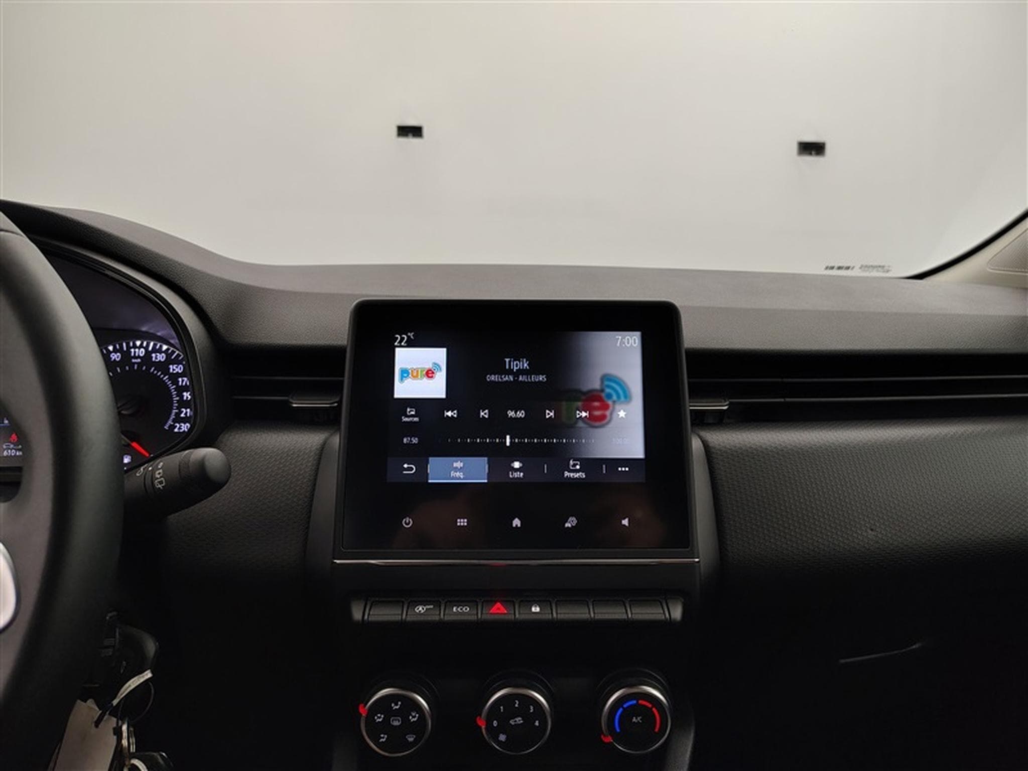 Renault Clio 1.0 TCe 90cv Equilibre APPLECARPLAY / FULL LED / PDC AR (2023) - Photo 10
