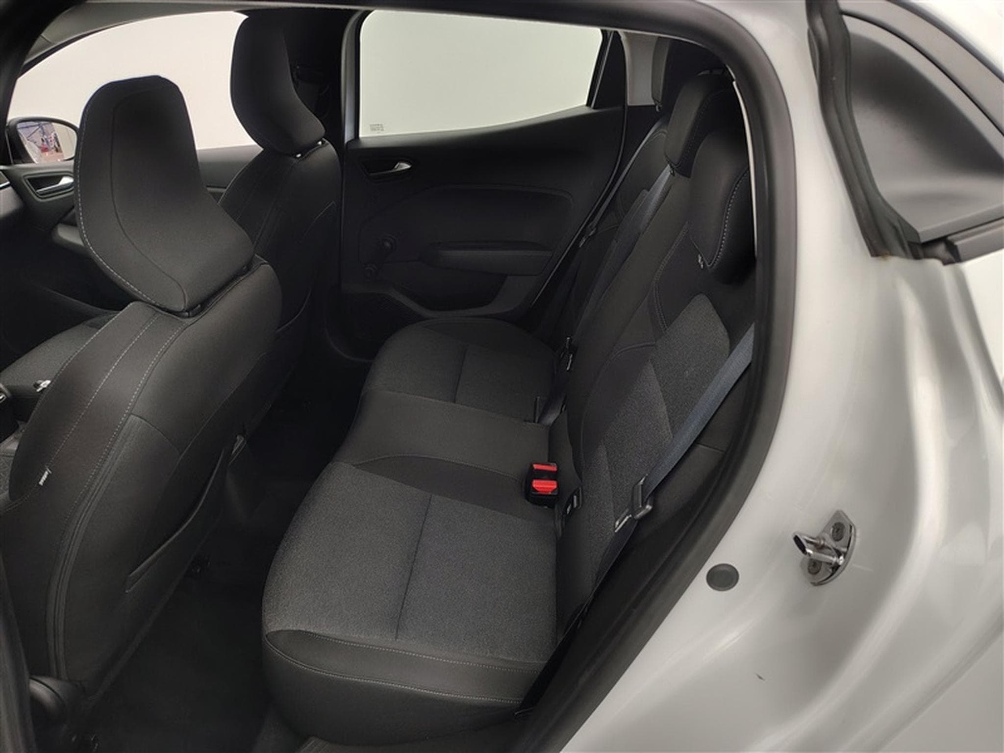Renault Clio 1.0 TCe 90cv Equilibre APPLECARPLAY / FULL LED / PDC AR (2023) - Photo 12