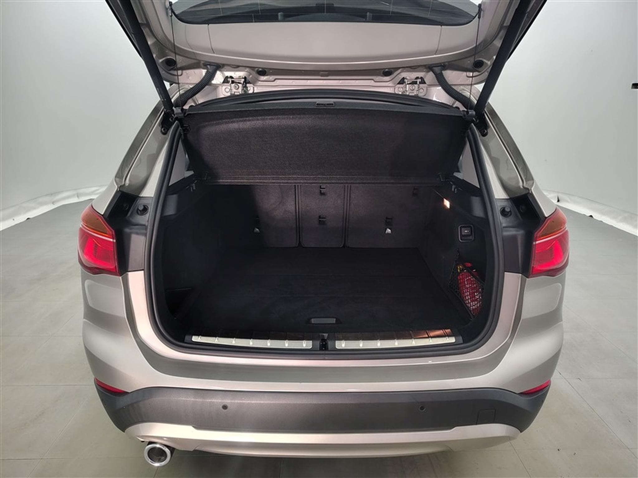 BMW X1 1.5 d sDrive16 NAVI / CLIM / PDC AV-AR (2021) - Photo 14