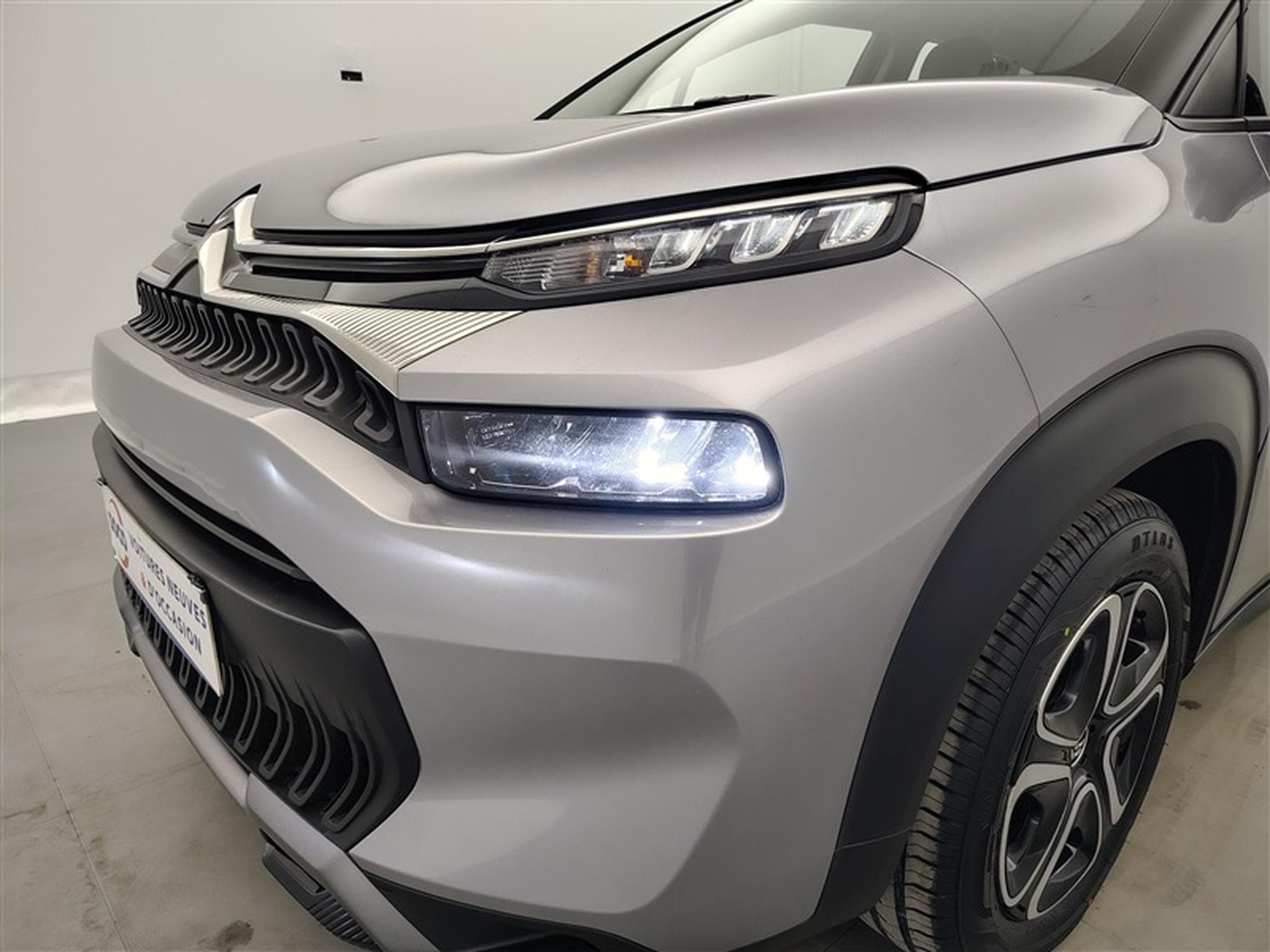 Citroen C3 Aircross 1.2 PureTech Feel NAVI / CARPLAY / CLIM (2023) - Photo 14
