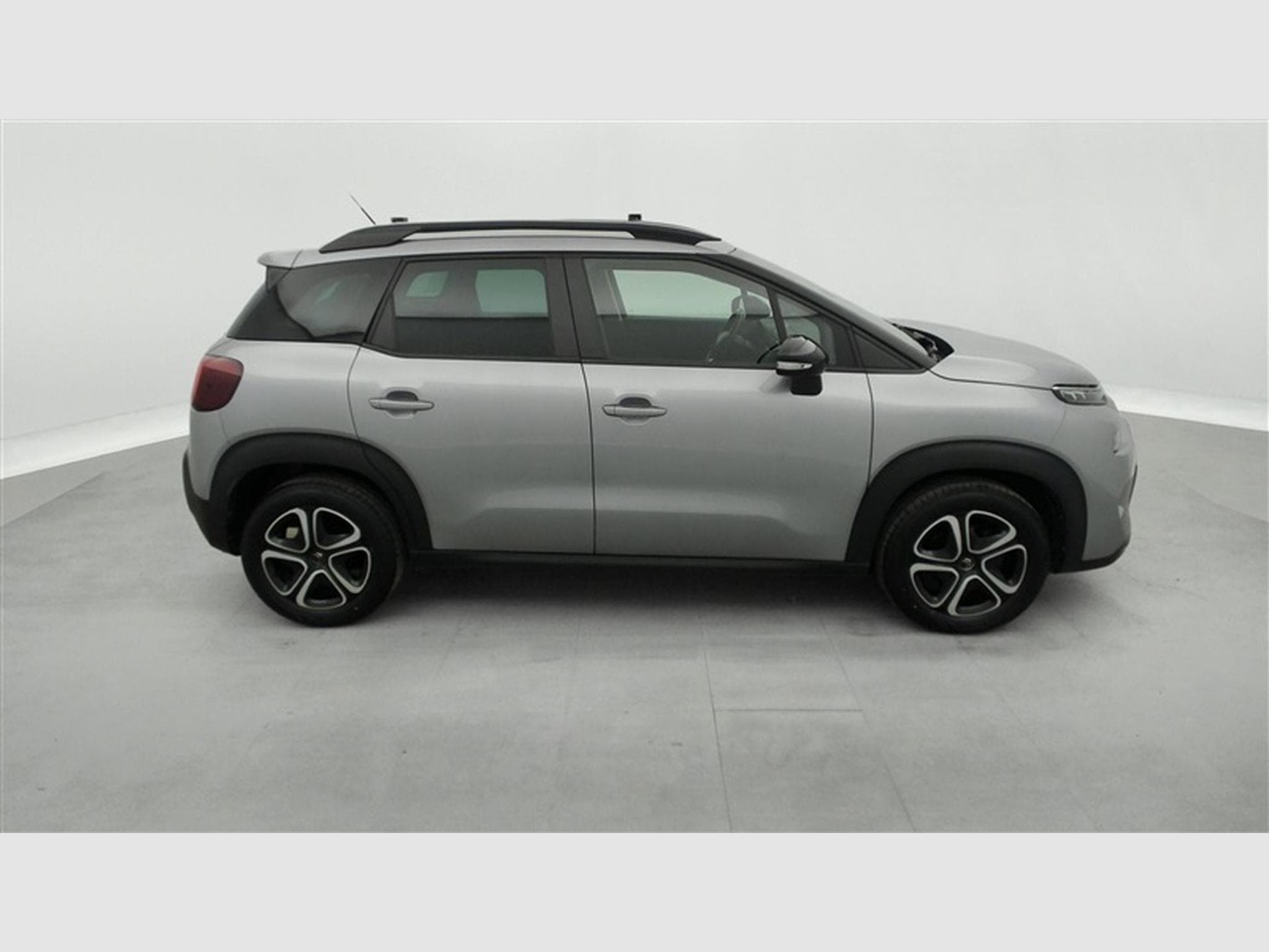Citroen C3 Aircross 1.2 PureTech Feel NAVI / CARPLAY / CLIM (2023) - Photo 23