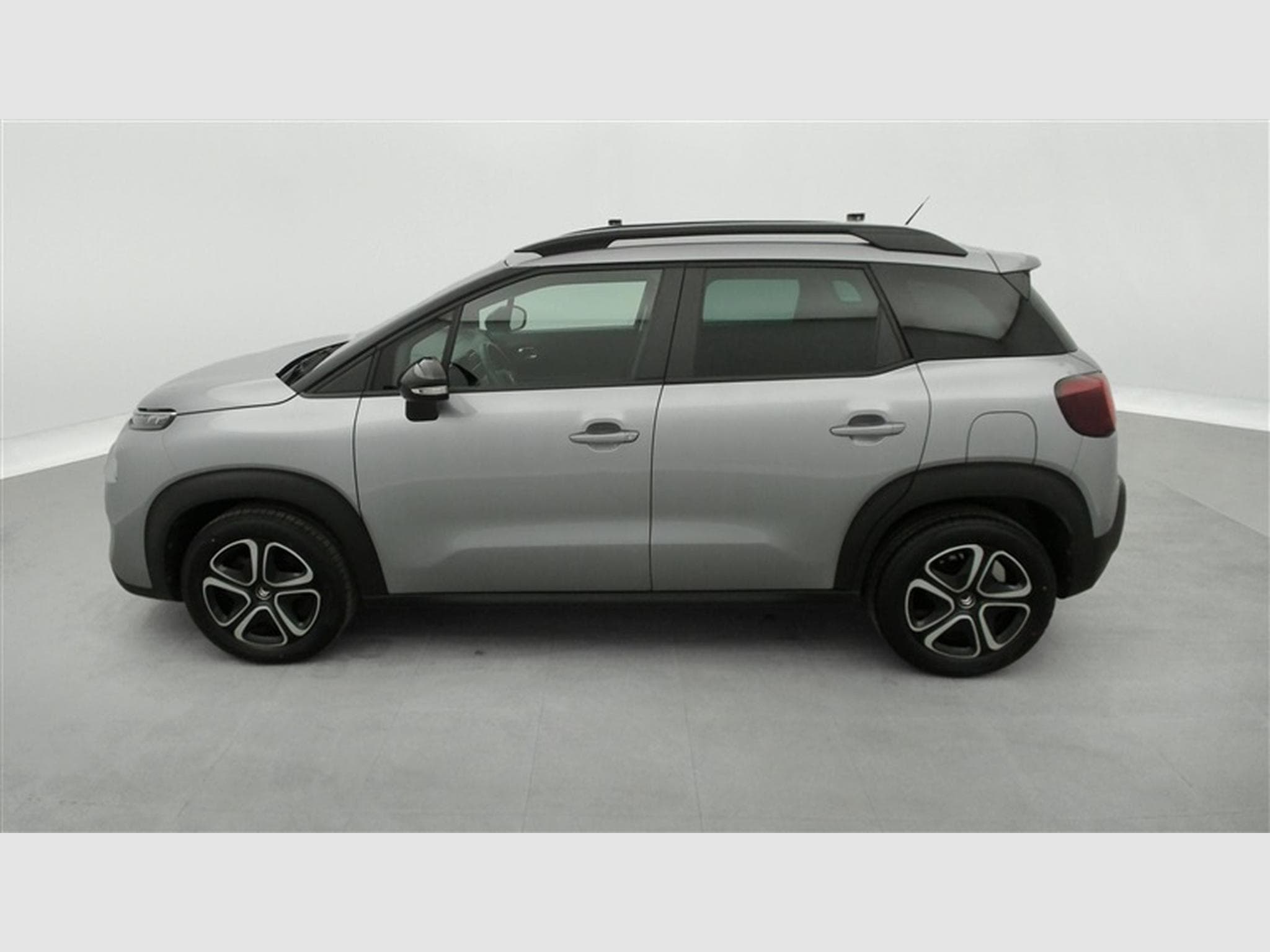 Citroen C3 Aircross 1.2 PureTech Feel NAVI / CARPLAY / CLIM (2023) - Photo 3