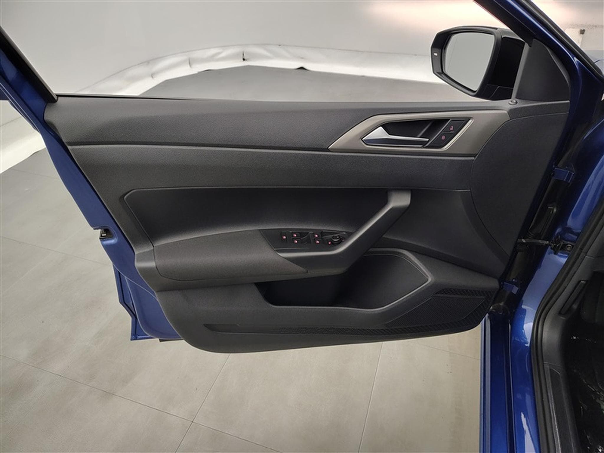 VW Polo 1.0 TSi Highline OPF (2020) - Photo 17