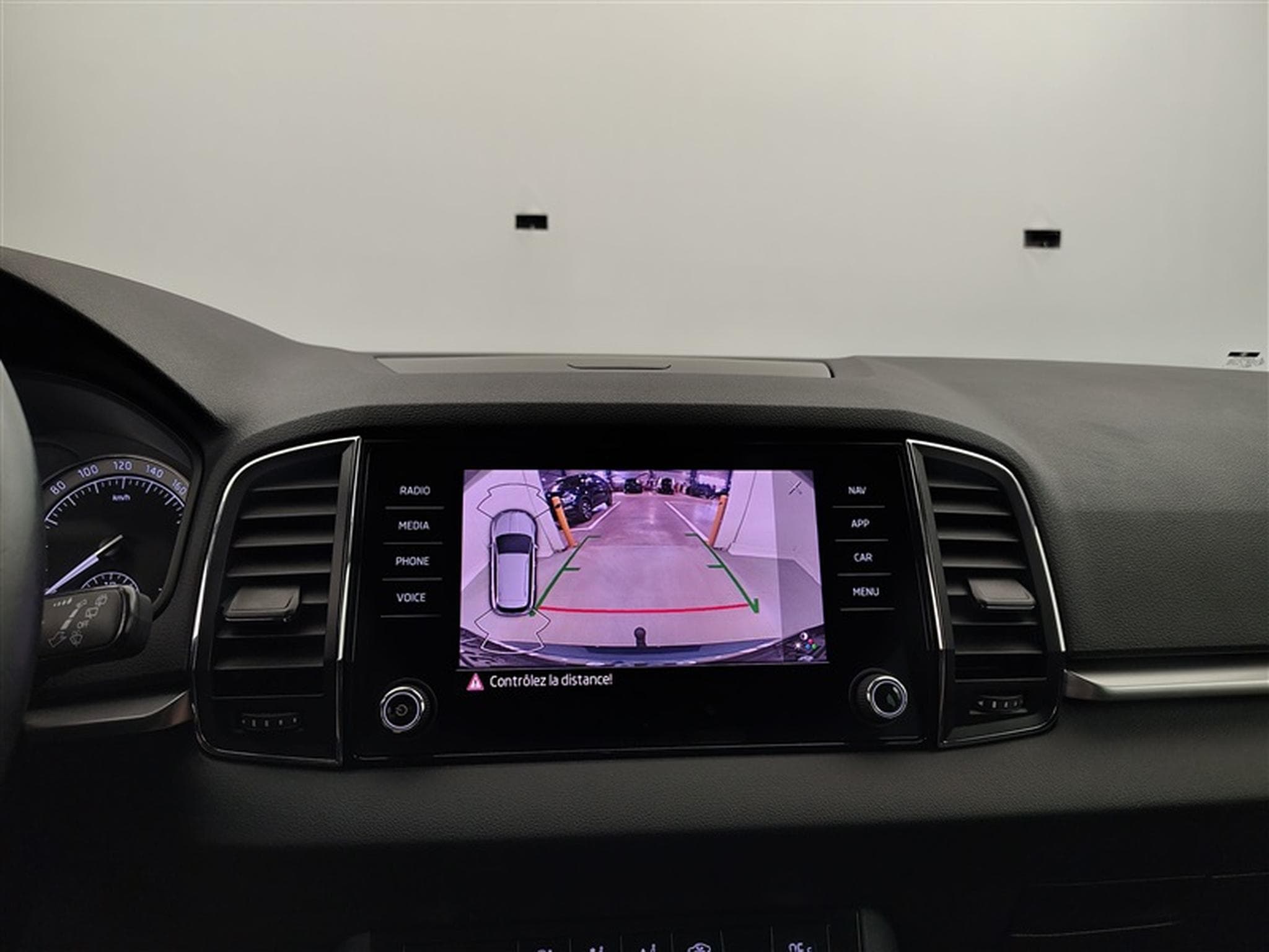 Skoda Karoq 2.0 CR TDi Clever DSG NAVI / CUIR / FULL LED (2023) - Photo 18
