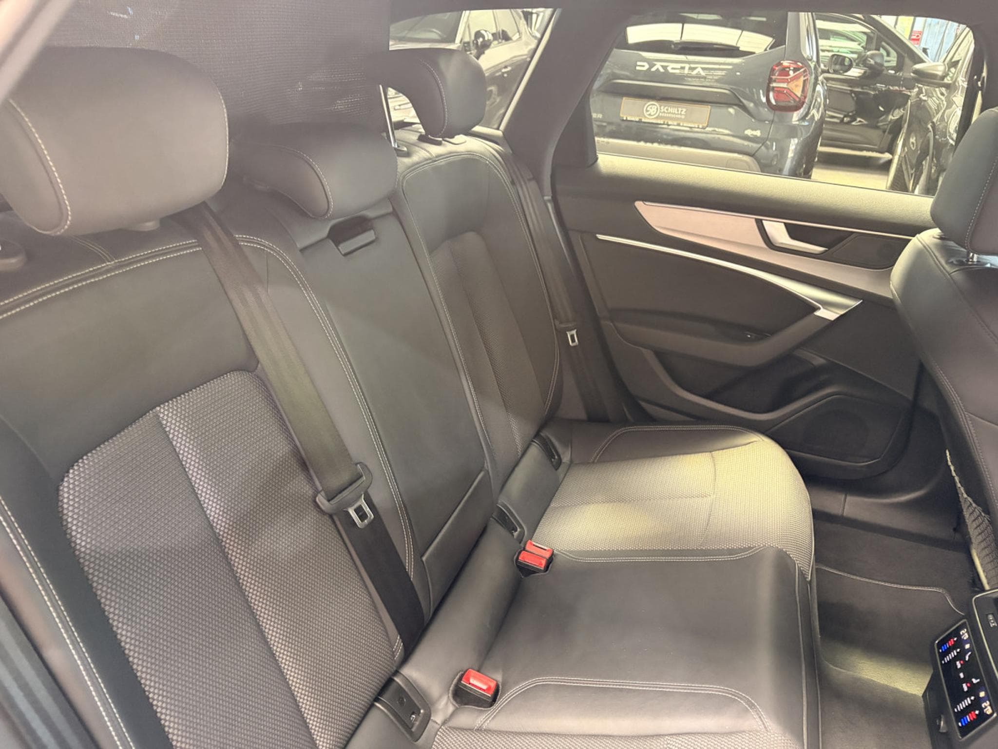 Audi A6 Avant 40TDi S-line 204HP (2021) - Photo 11