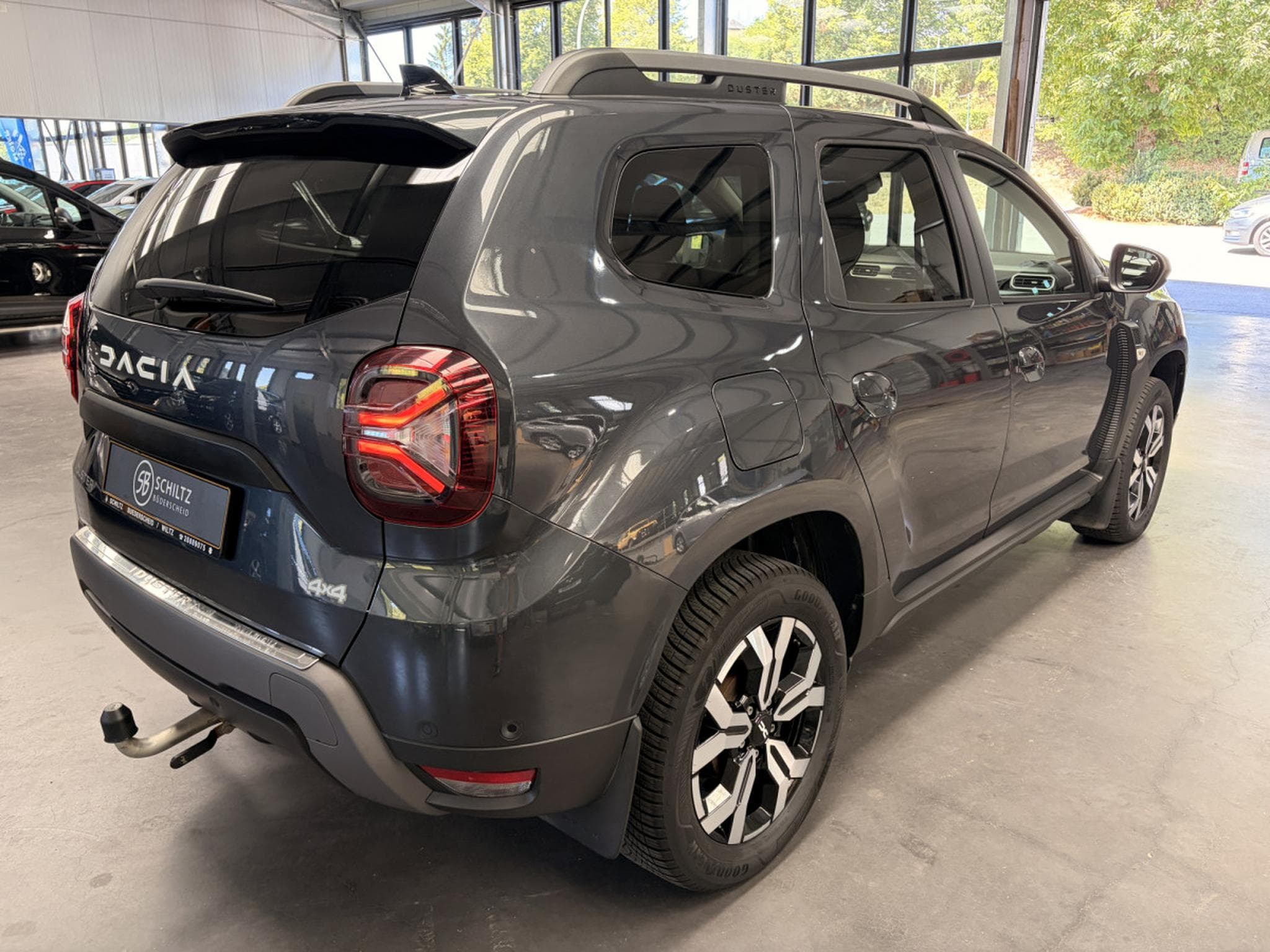 Dacia Duster 1.5 dCi 115HP  4x4 (2023) - Photo 3