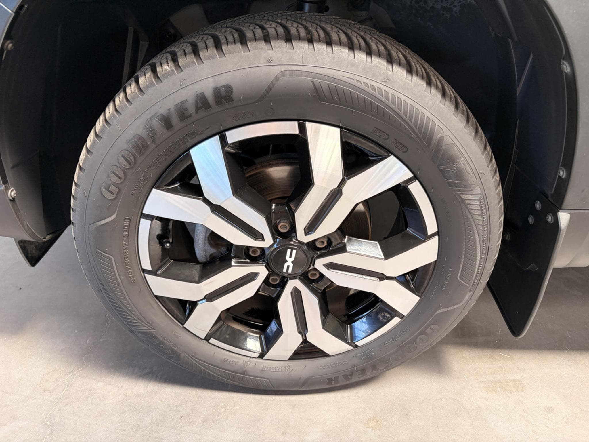 Dacia Duster 1.5 dCi 115HP  4x4 (2023) - Photo 8