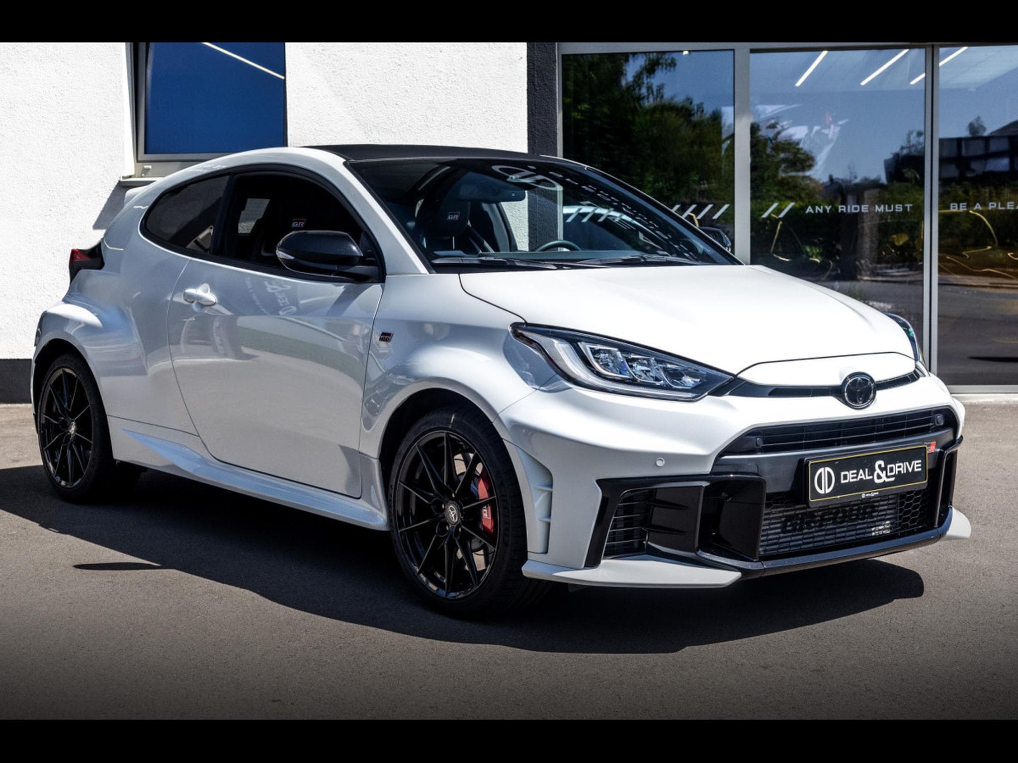 Toyota Yaris GR-FOUR 1.6 TURBO AUTO (2024) - Foto 6