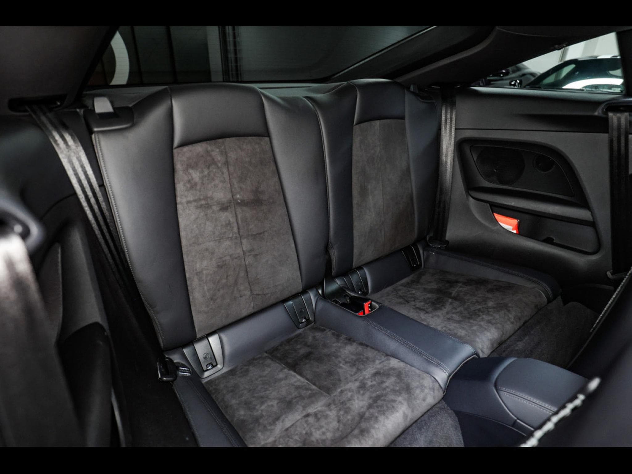 Audi TTRS COUPE 2.5 TFSI QUATTRO S-TRONIC - DAYTONA GREY (2022) - Photo 11
