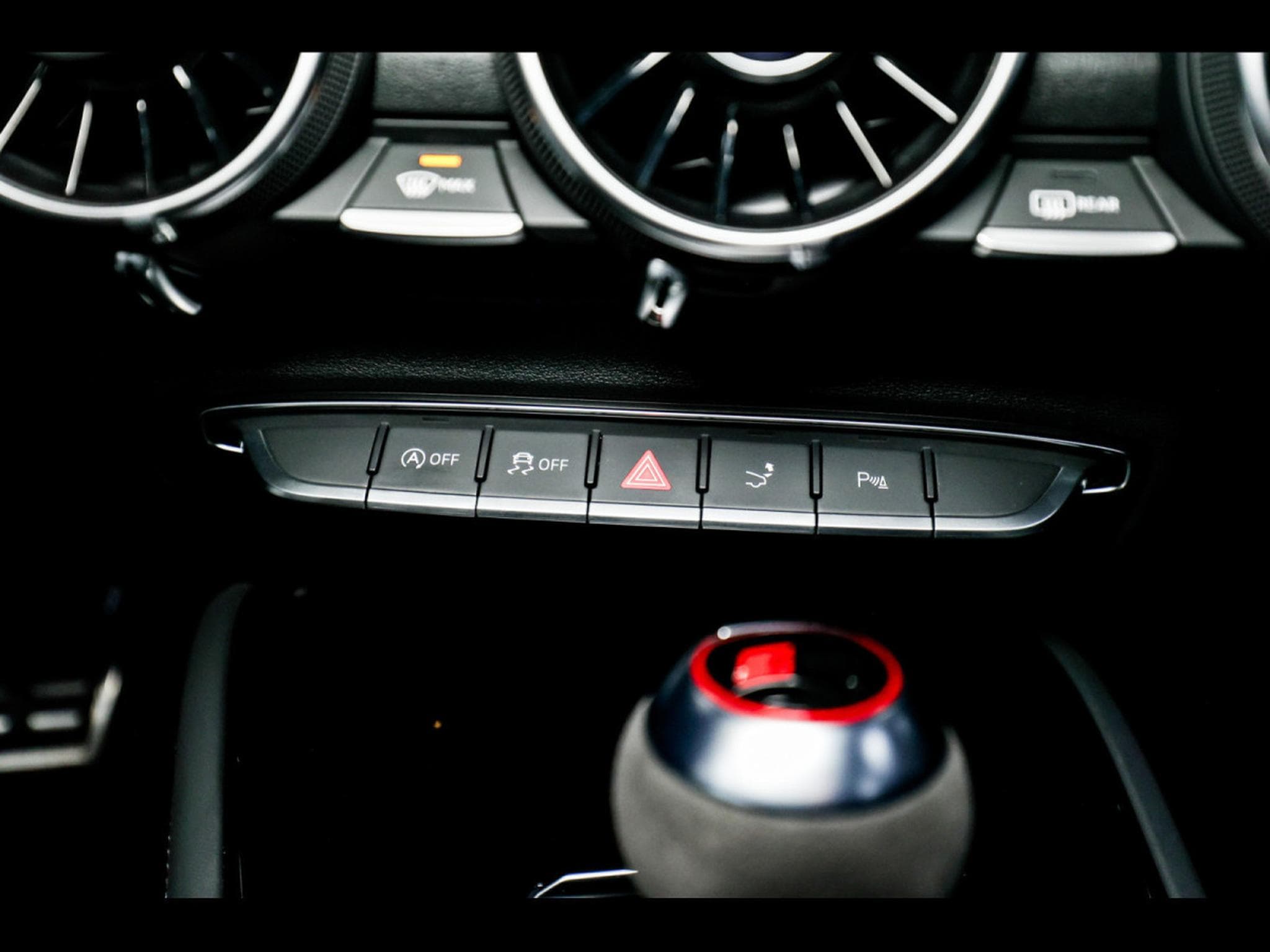 Audi TTRS COUPE 2.5 TFSI QUATTRO S-TRONIC - DAYTONA GREY (2022) - Photo 23