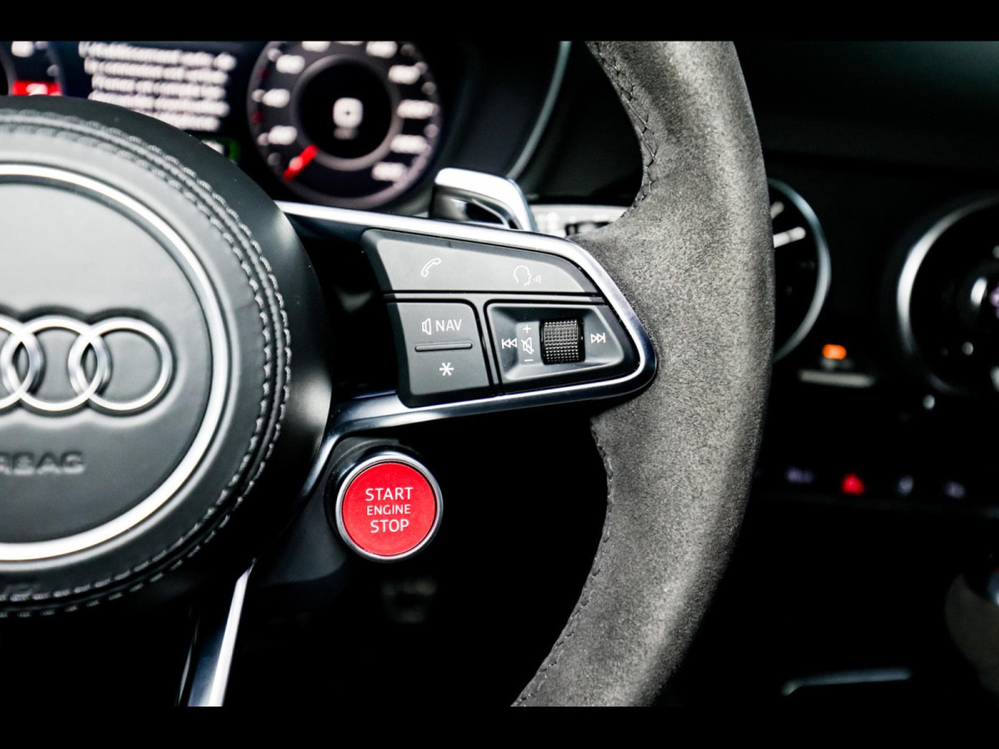 Audi TTRS COUPE 2.5 TFSI QUATTRO S-TRONIC - DAYTONA GREY (2022) - Photo 25