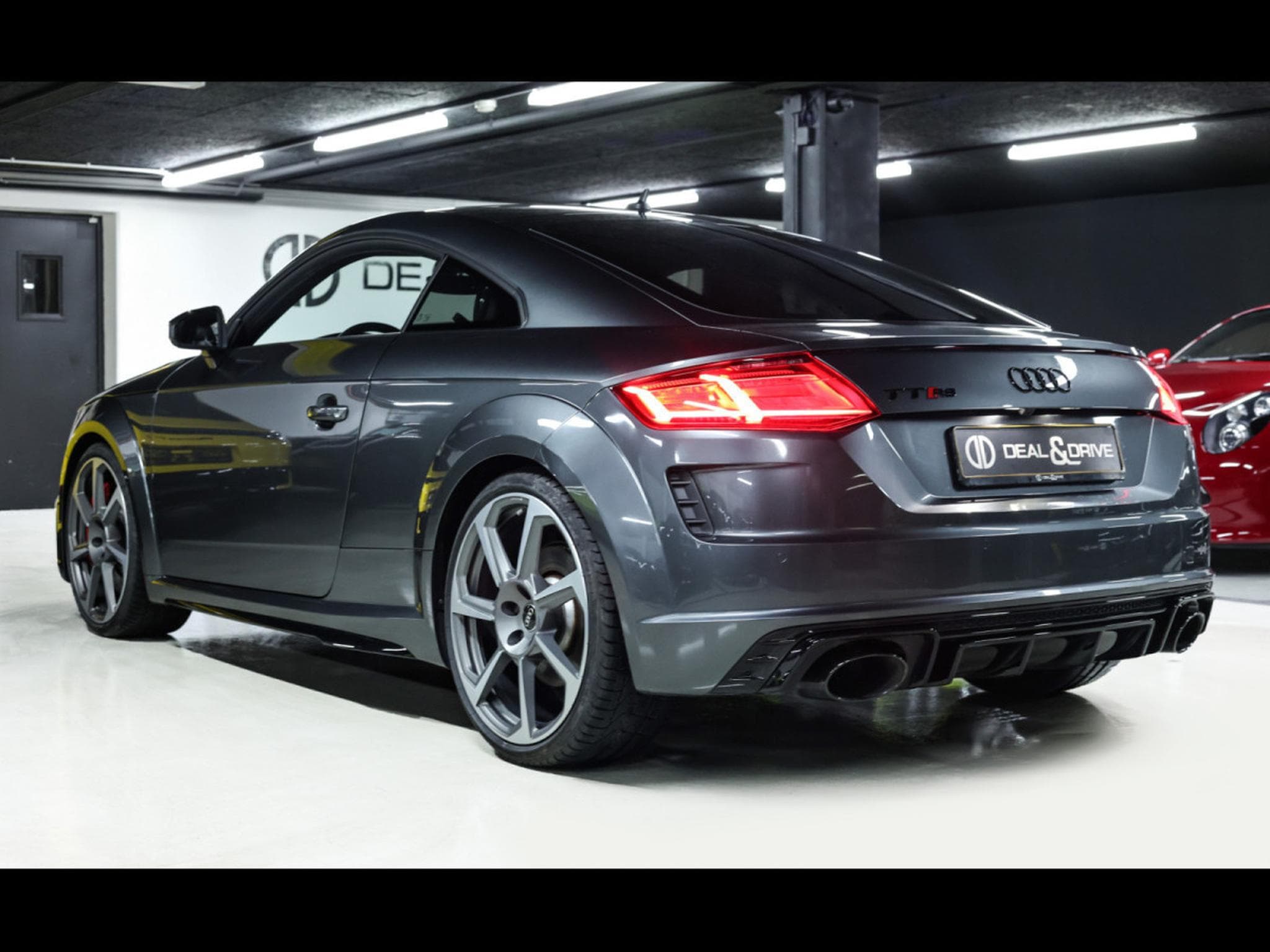 Audi TTRS COUPE 2.5 TFSI QUATTRO S-TRONIC - DAYTONA GREY (2022) - Photo 3