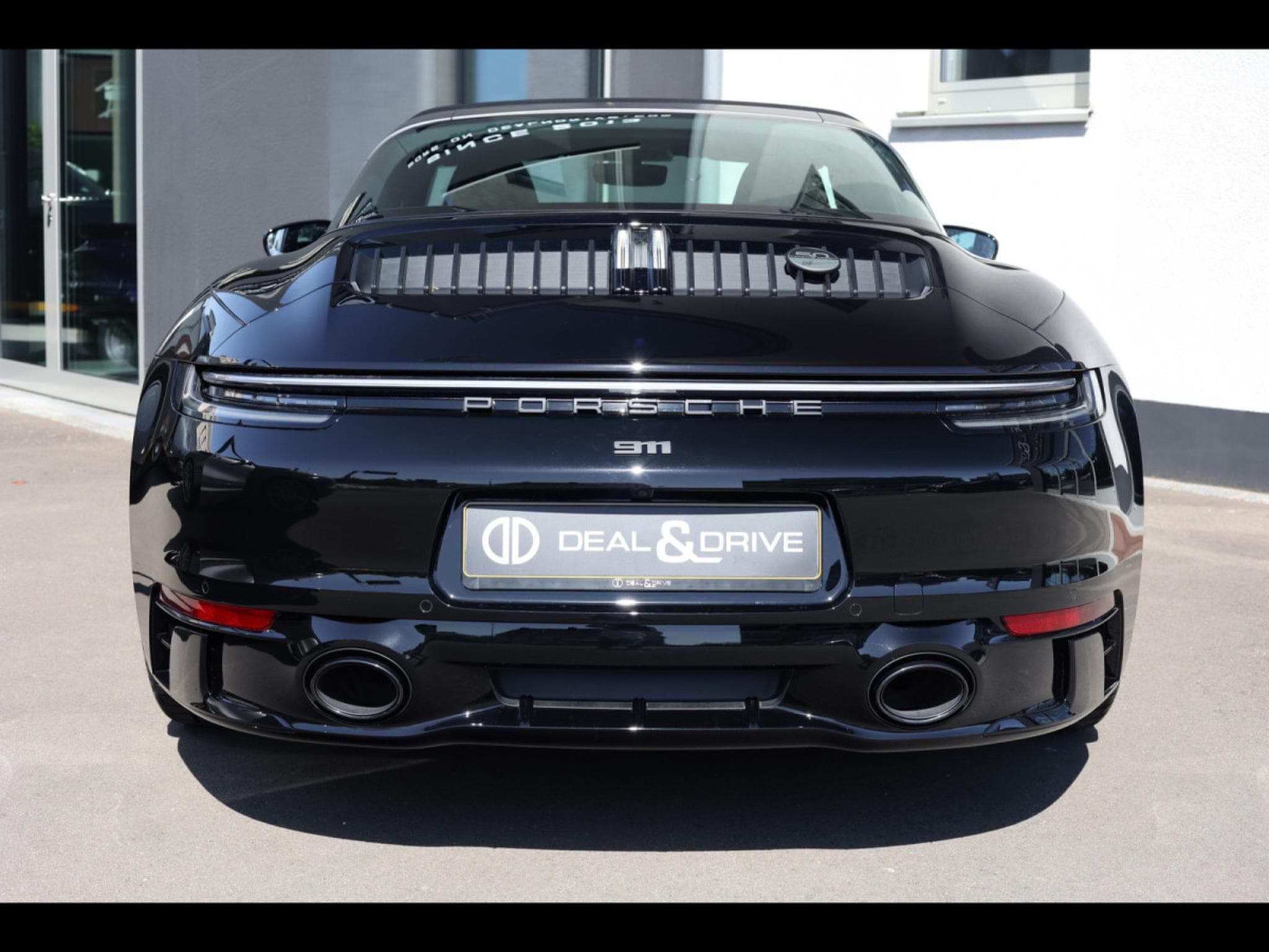 Porsche 911 .1 911 TARGA 4 GTS PDK EDITION 50 YEARS PORSCHE DESIGN 1/750 (2023) - Foto 4