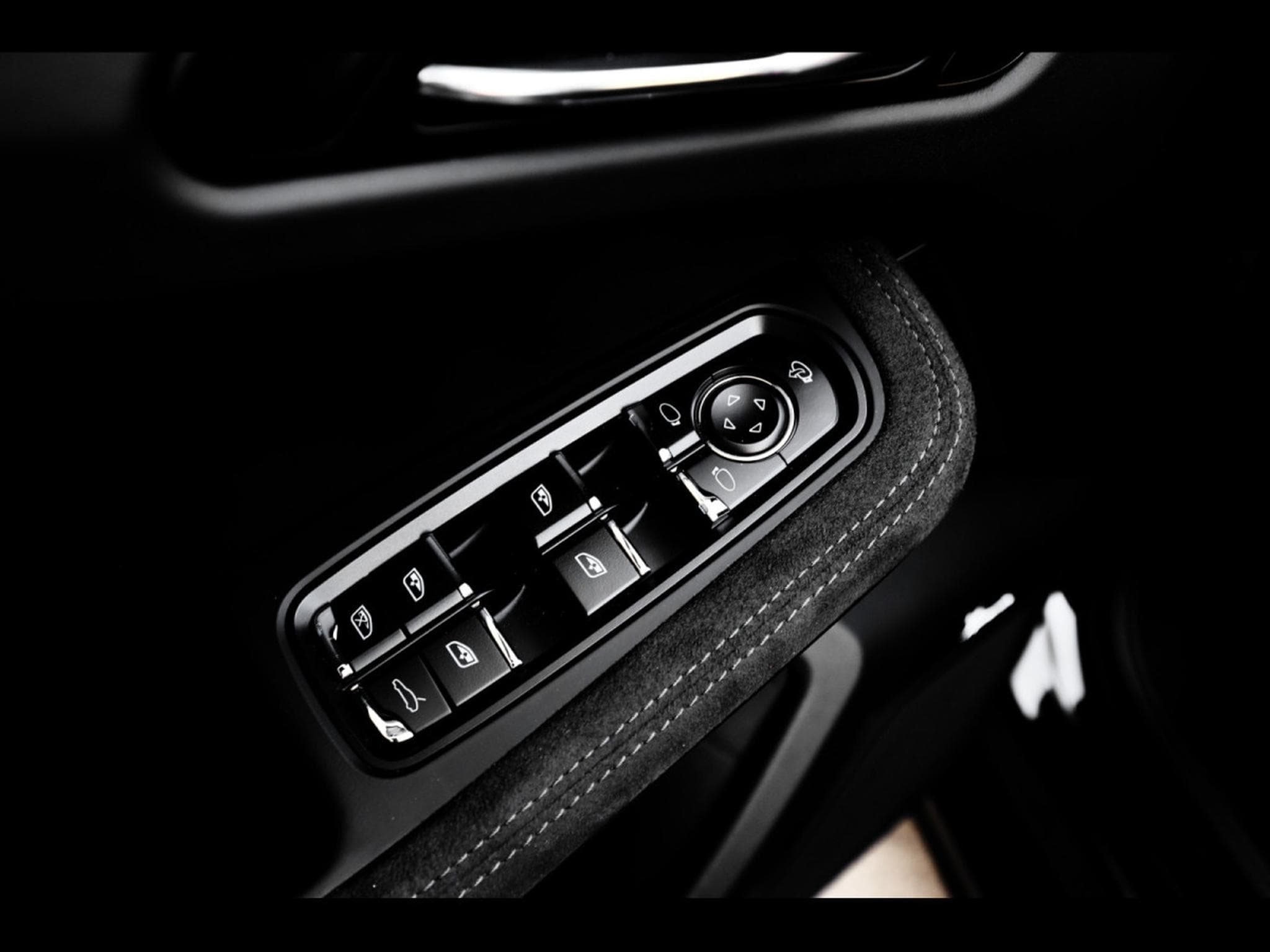 Porsche Macan III GTS PDK - BLACK (2023) - Foto 23