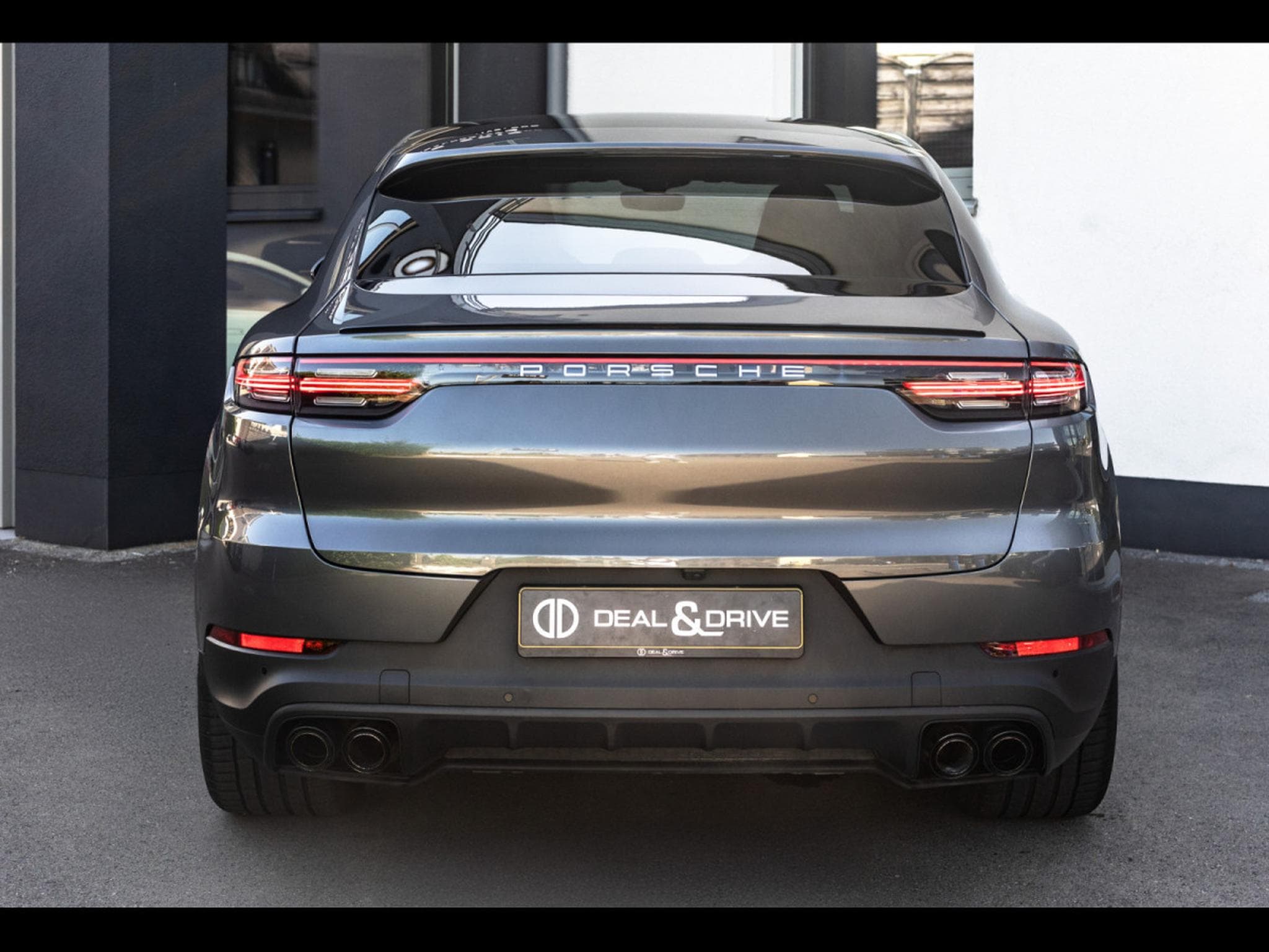 Porsche Cayenne COUPE 3.0 TIPTRONIC - QUARZITGRAU METALLIC (2022) - Photo 4