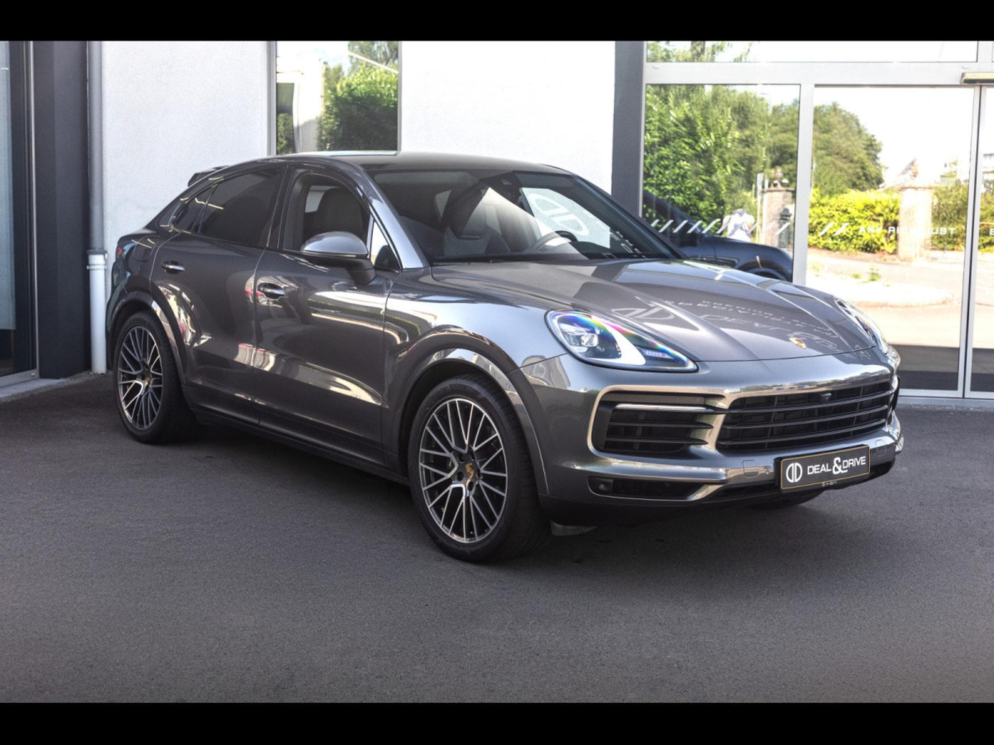 Porsche Cayenne COUPE 3.0 TIPTRONIC - QUARZITGRAU METALLIC (2022) - Photo 6