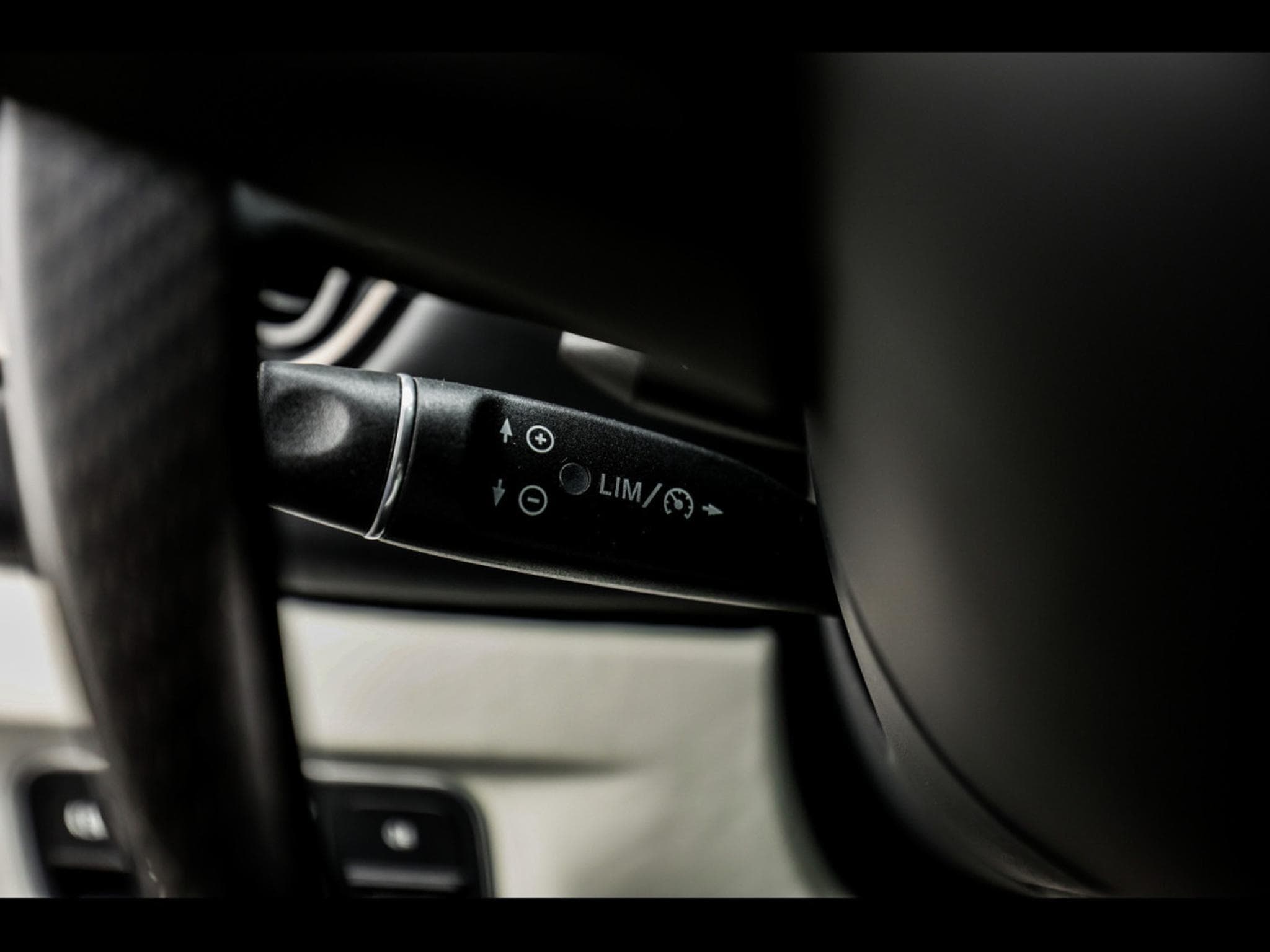 Aston-Martin V8 Vantage COUPE - FULL XPEL (2022) - Foto 18