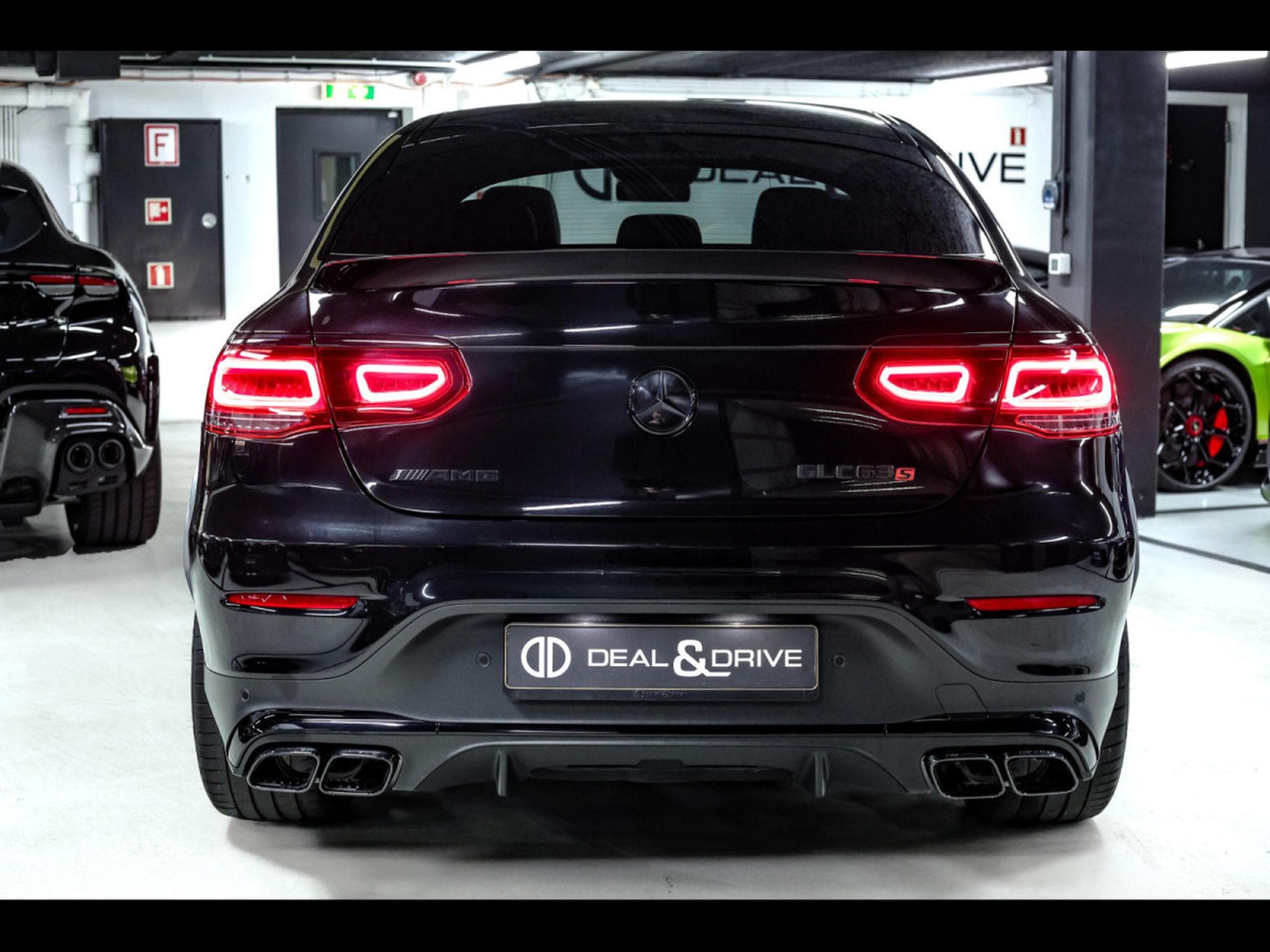 Mercedes GLC 63 AMG S AMG COUPE 4MATIC+ - NIGHT PACK (2022) - Foto 4