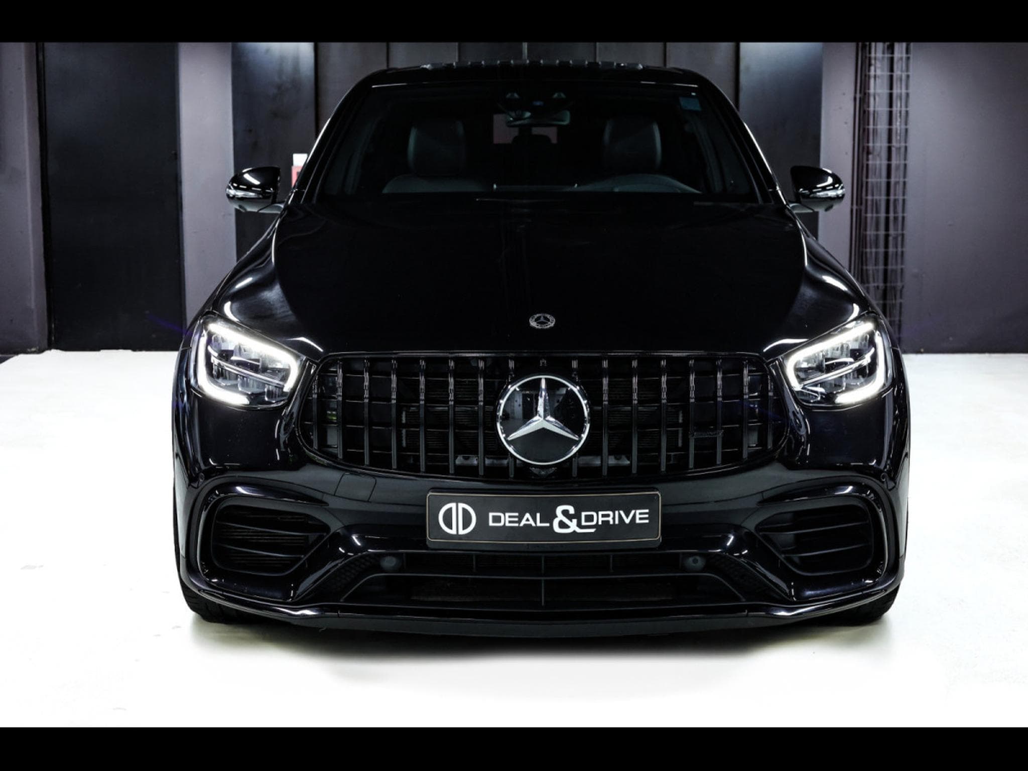 Mercedes GLC 63 AMG S AMG COUPE 4MATIC+ - NIGHT PACK (2022) - Foto 5