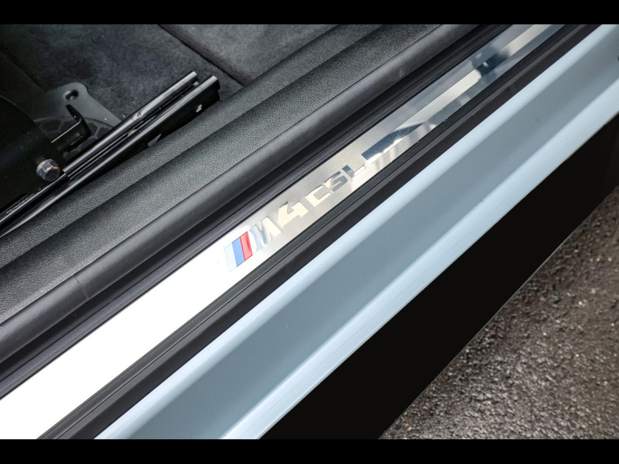 BMW M4 CSL COUPE (G82) 550 CH STEPTRONIC - IMMAT FR. - FULL XPEL (2022) - Photo 19