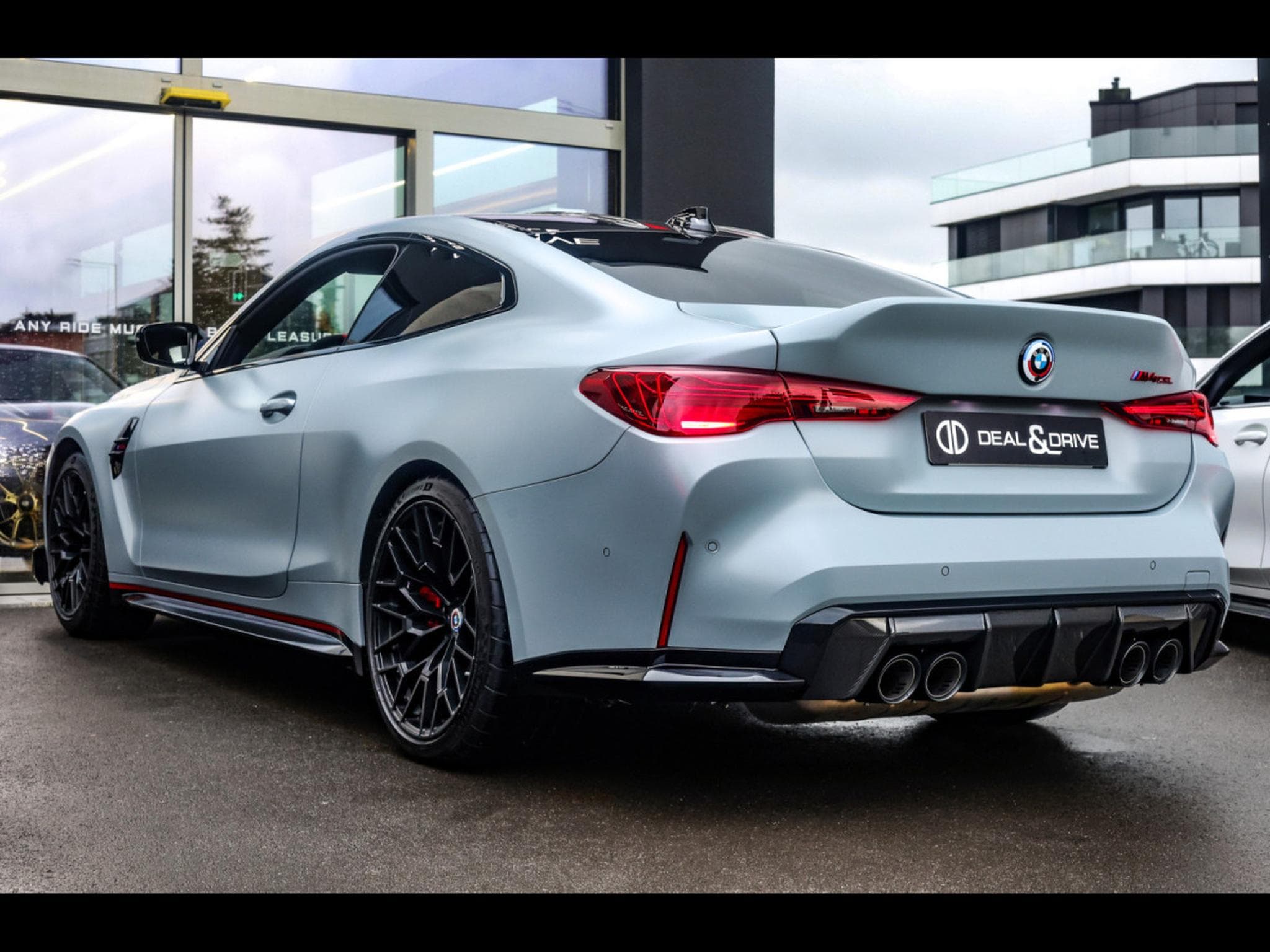 BMW M4 CSL COUPE (G82) 550 CH STEPTRONIC - IMMAT FR. - FULL XPEL (2022) - Photo 3
