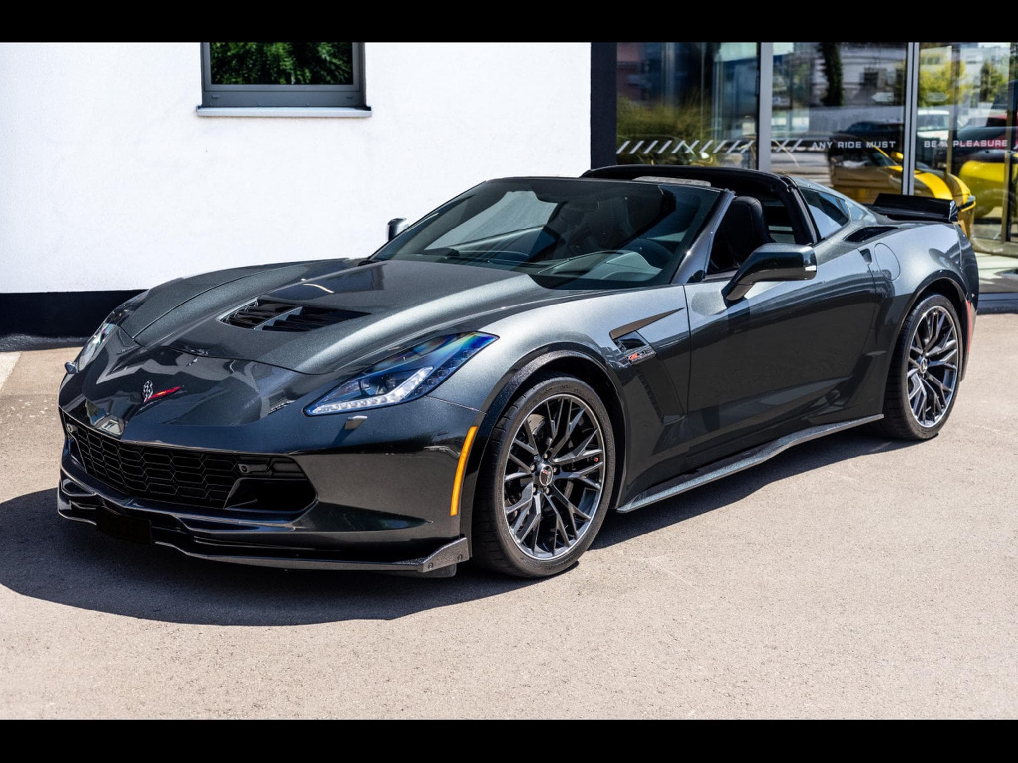 Chevrolet Corvette Z06 3LZ 6.2L V8 SUPERCHARGED TARGA RWD (659 CH) (2019) - Foto 6