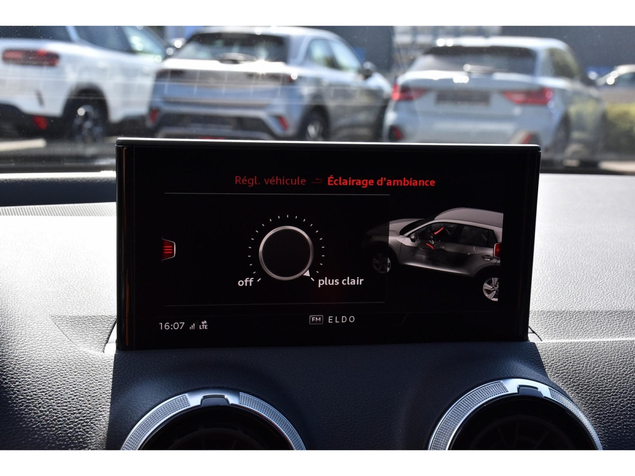 Audi Q2 35 TFSI S-Line S-Tronic TO GPS CAM KEYLESS LED 1° MAIN (2022) - Foto 13