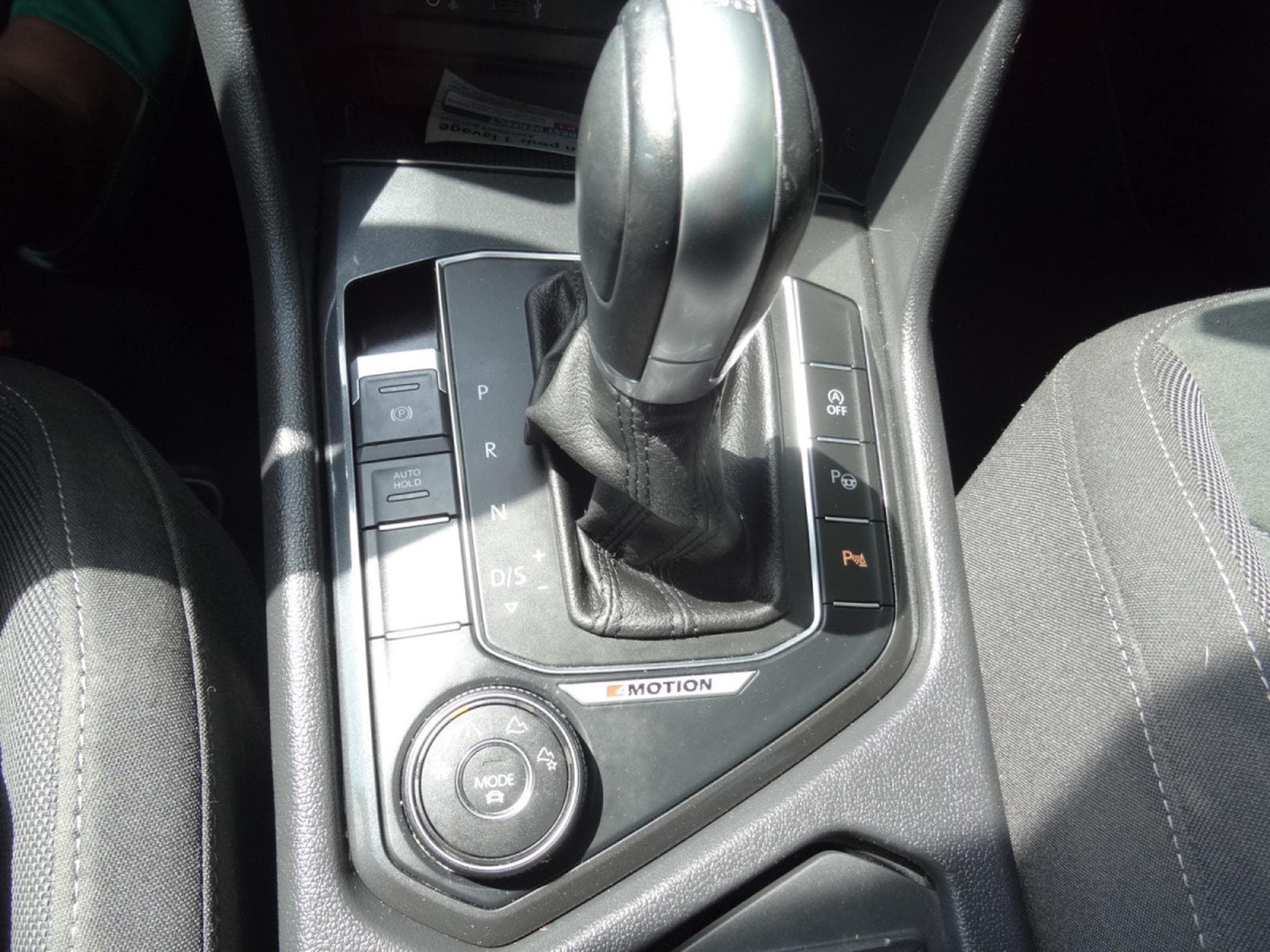 VW Tiguan 2.0 TSI DSG 4MOTION HIGHLINE (2018) - Photo 13