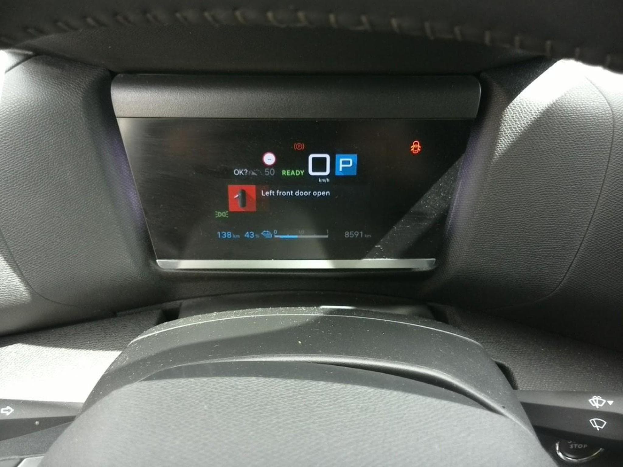 Citroen C4 X e-series (2024) - Photo 4