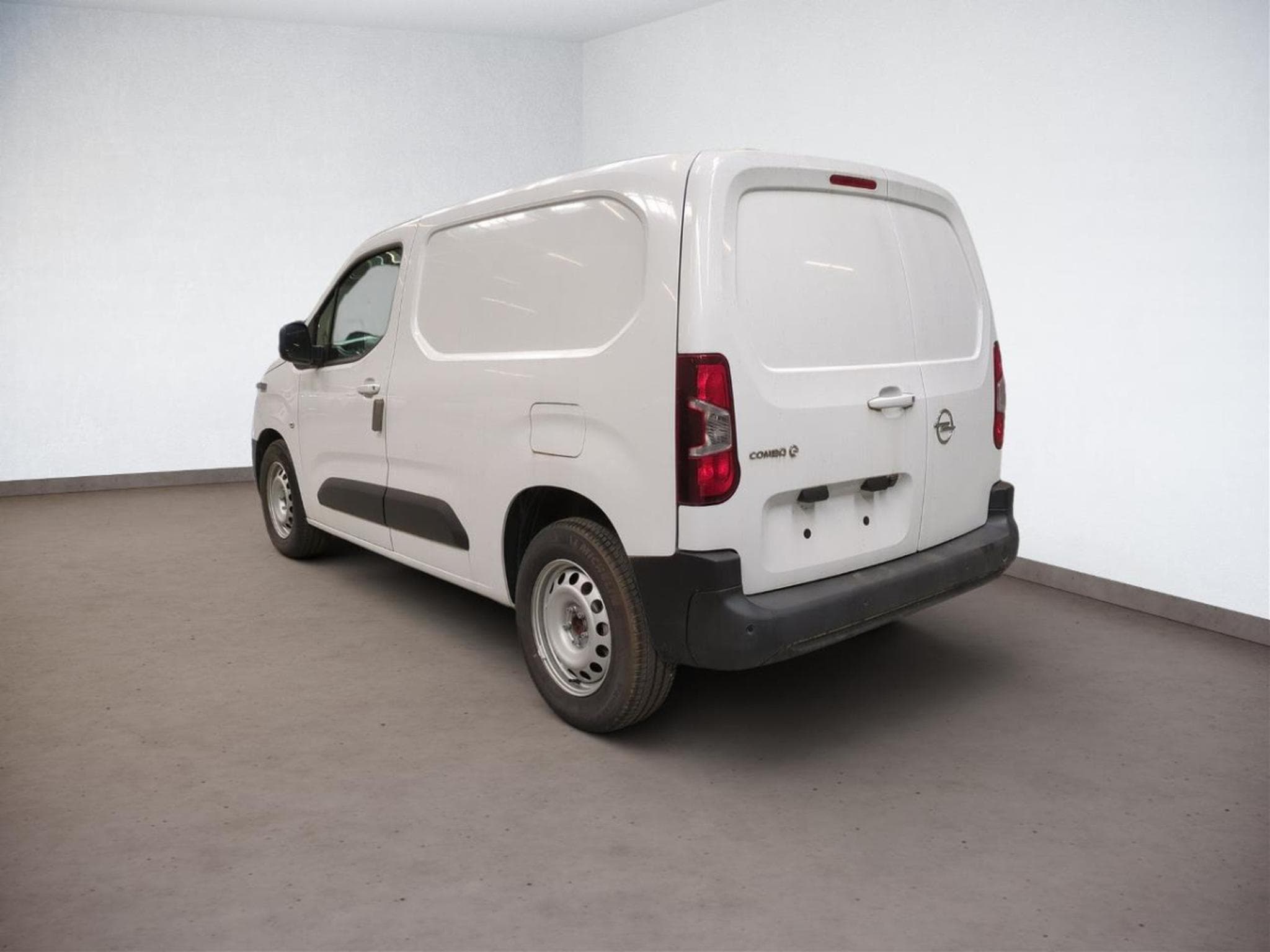 Opel Combo-e Van (2024) - Photo 7