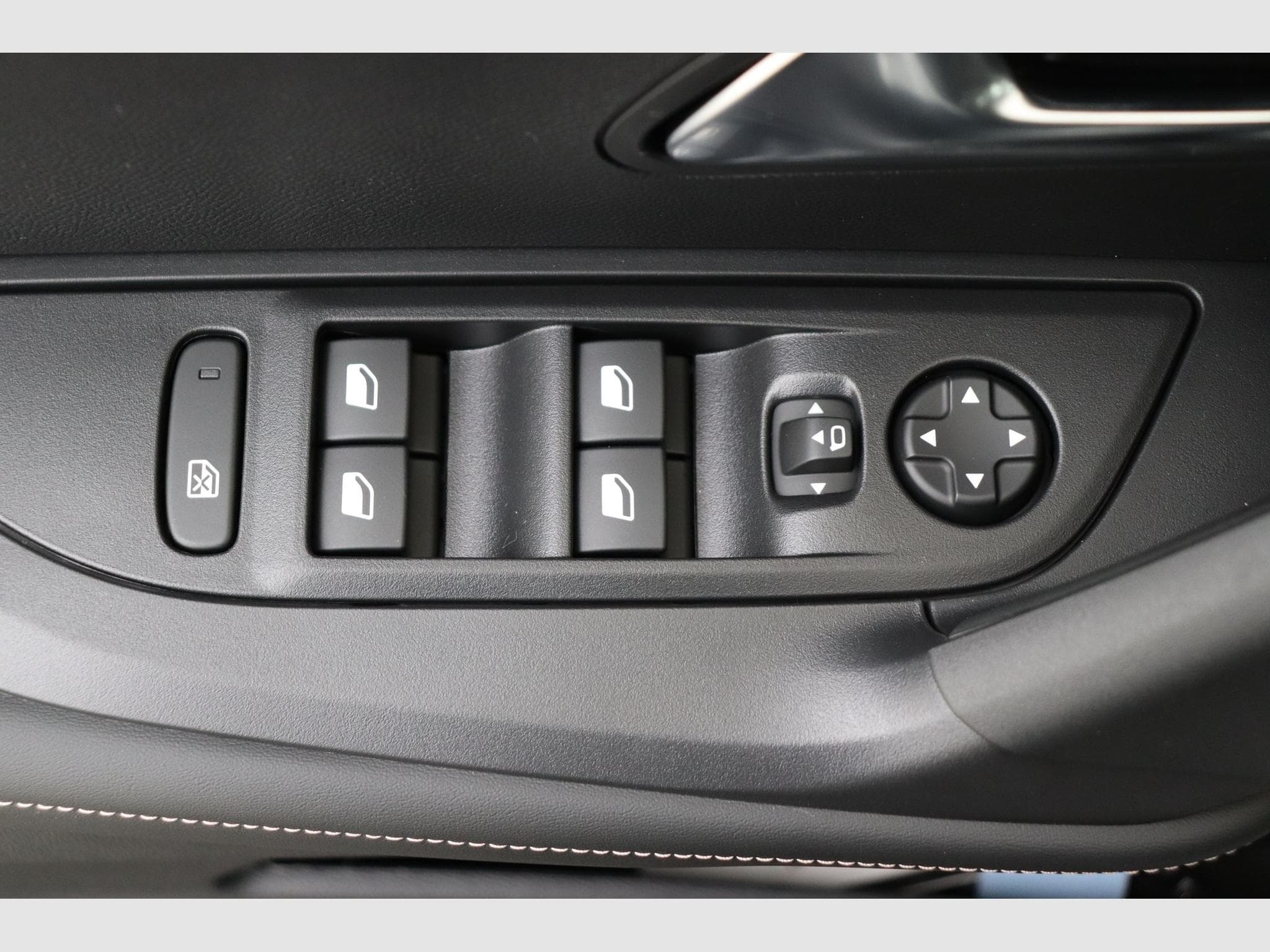 Peugeot 2008 Allure (2026) - Photo 14