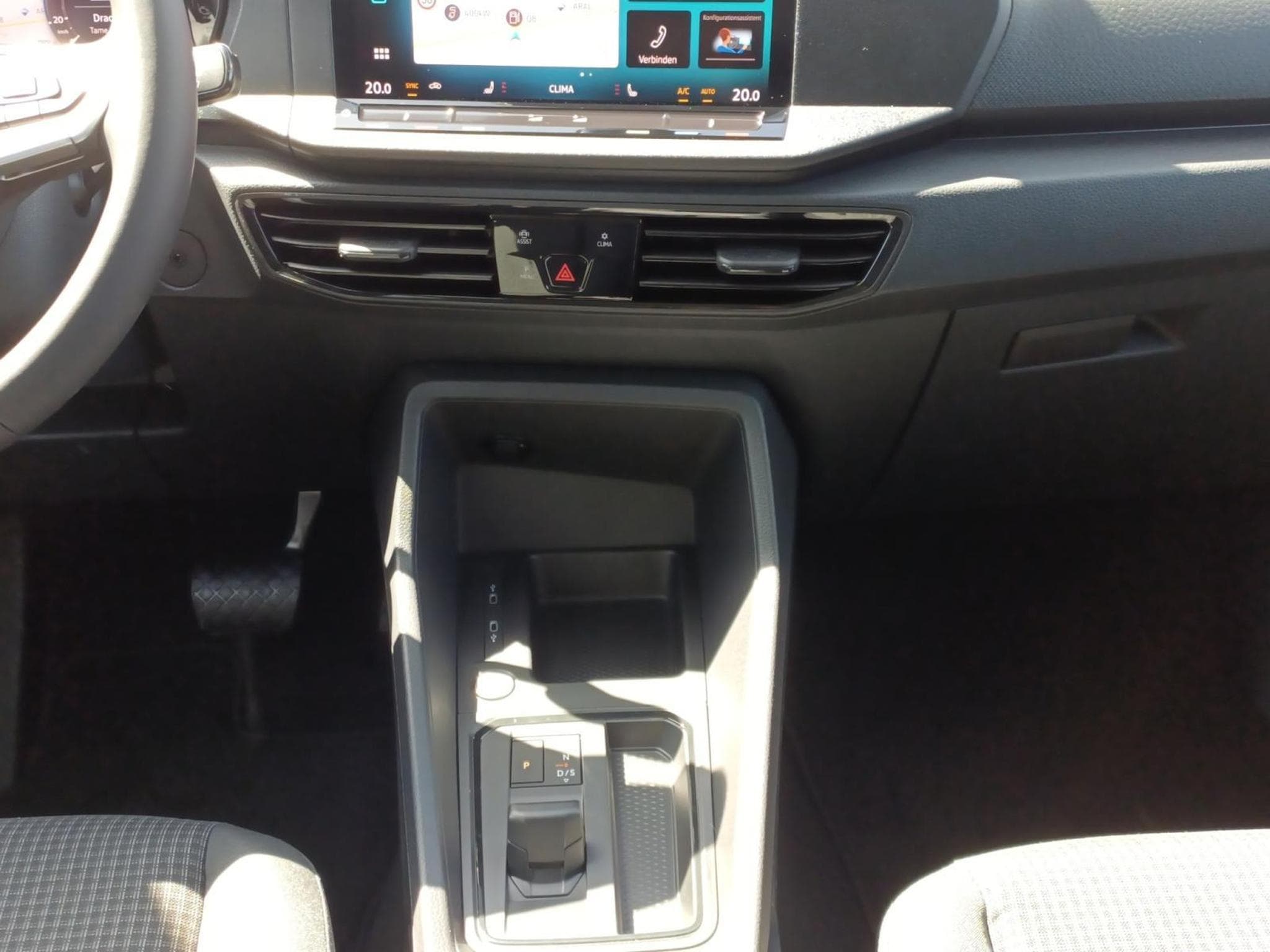 VW Caddy Basis (2026) - Photo 12