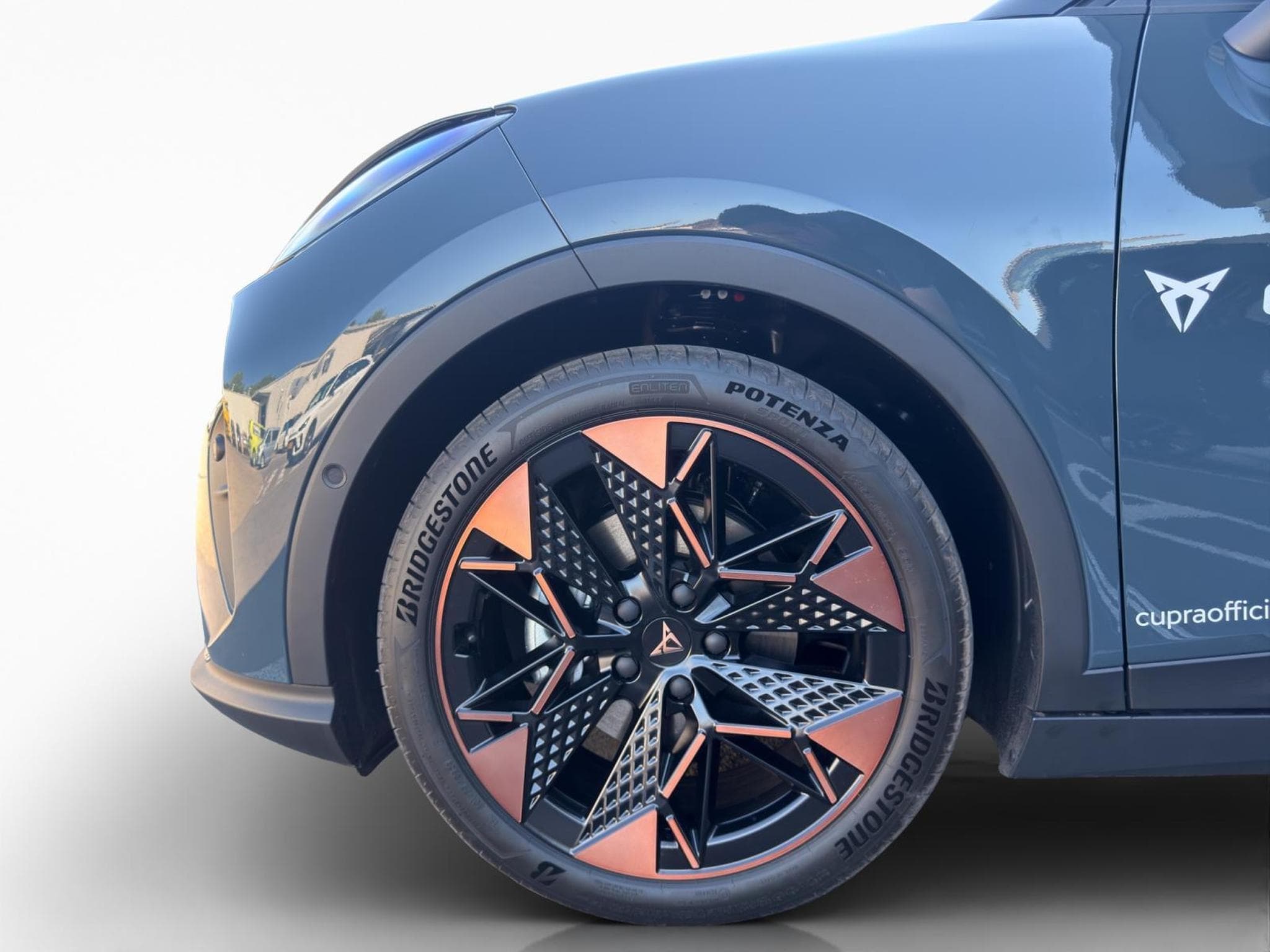 Cupra Raval Dynamic Plus (2026) - Photo 8