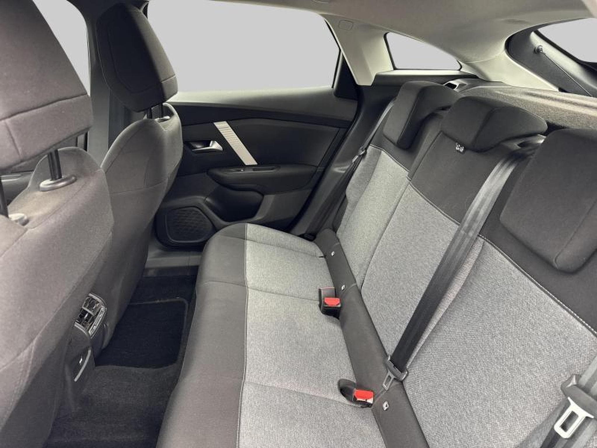 Citroen C4 FEEL (2023) - Foto 12