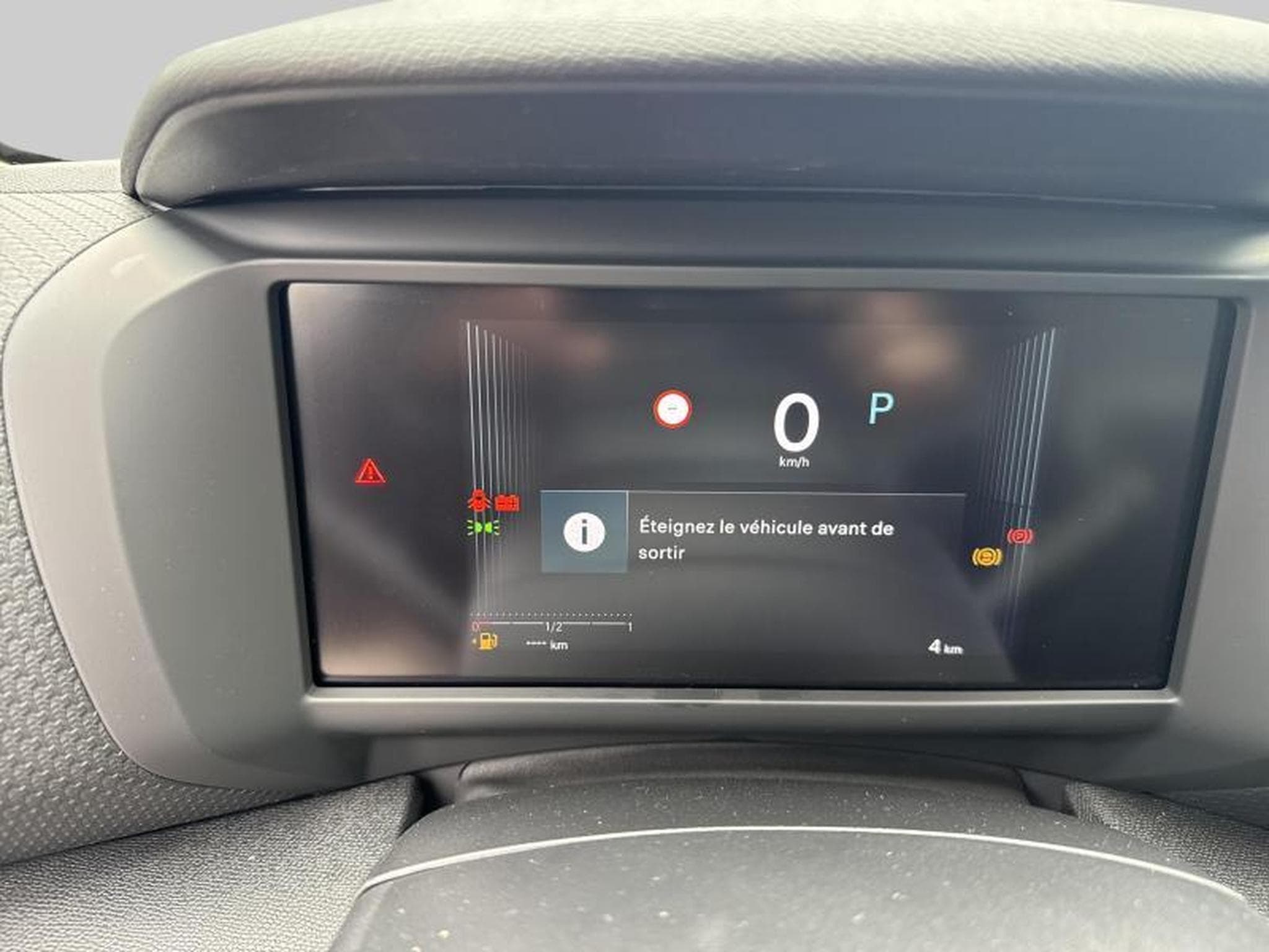 Citroen C4 & ë- Feel Pack (2025) - Foto 15