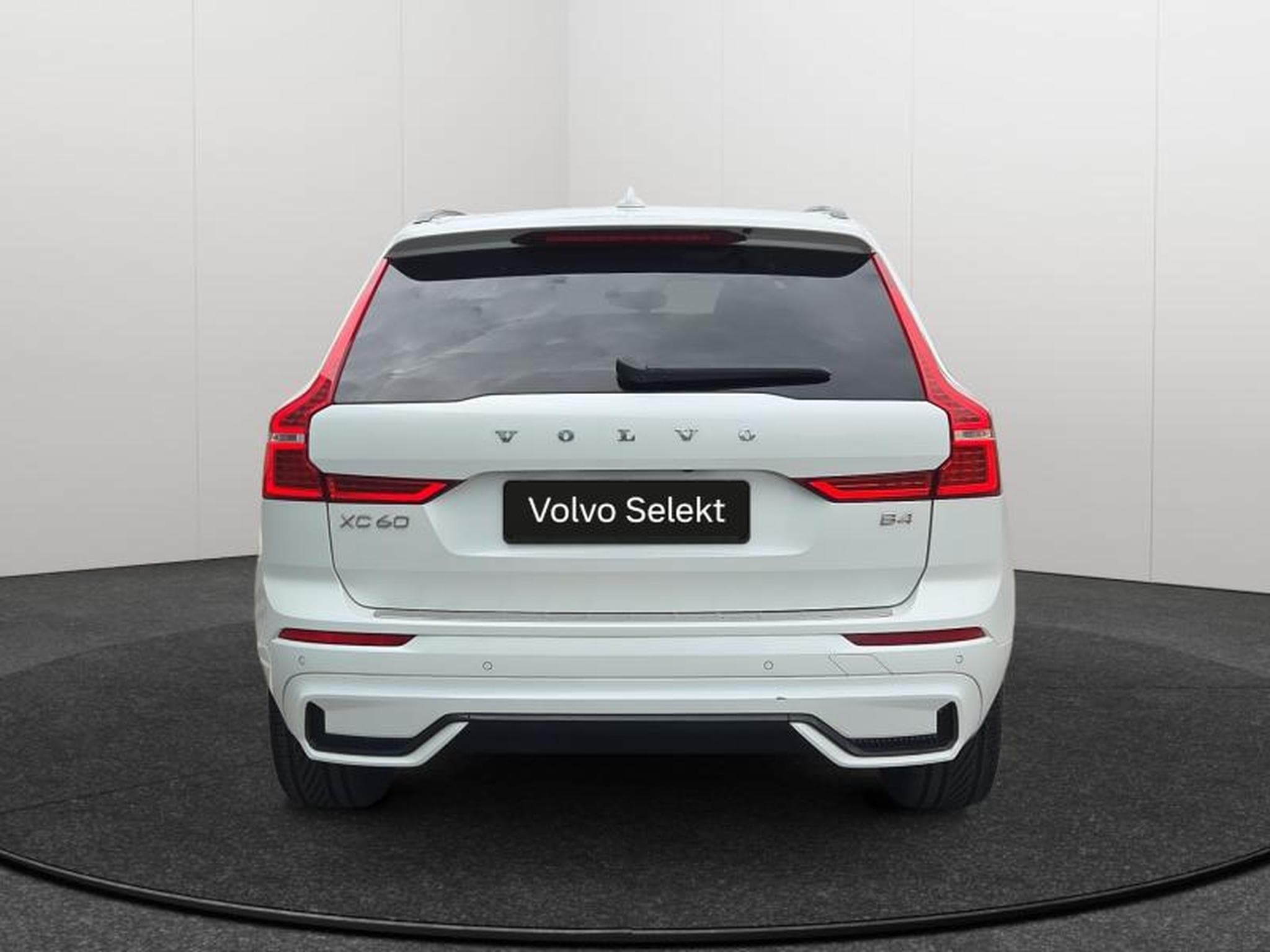 Volvo XC60 Ultimate Dark TOIT PANO (2023) - Photo 4