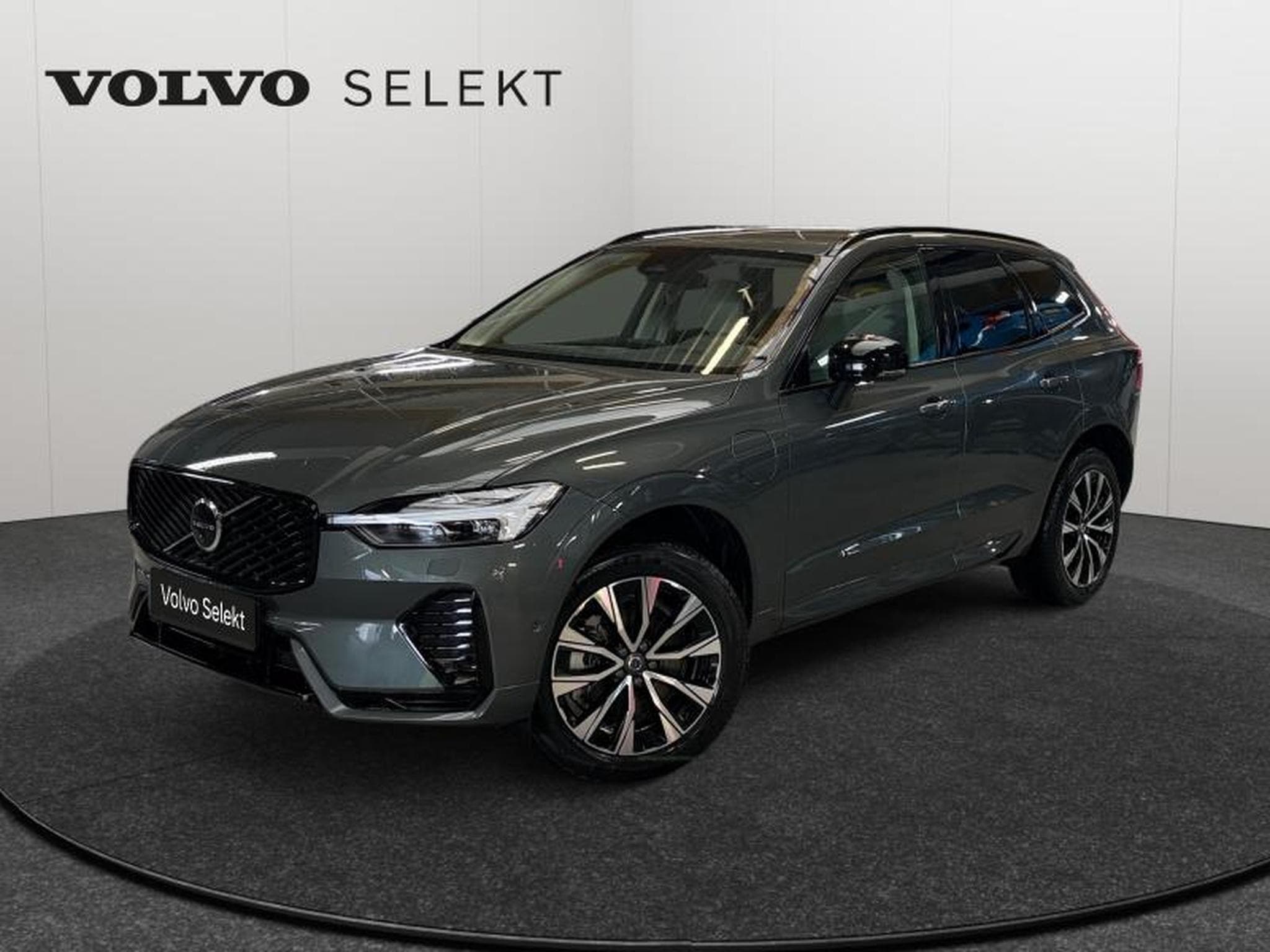 Volvo XC60 Facelift T6 Plus Dark / Hybride (2026) - Foto 1