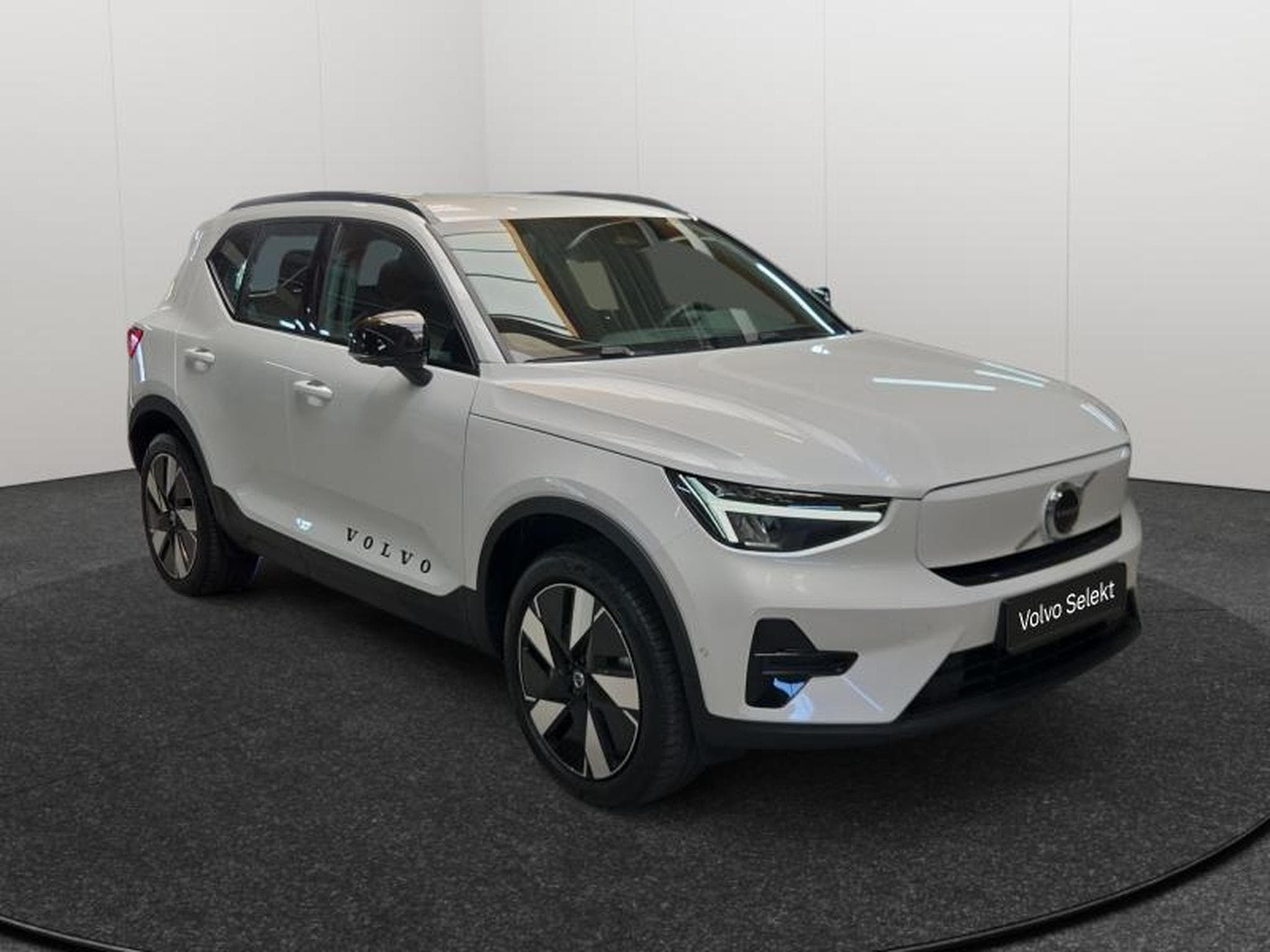Volvo EX40 Plus Single Motor Extended Range / Electrique (2026) - Foto 7