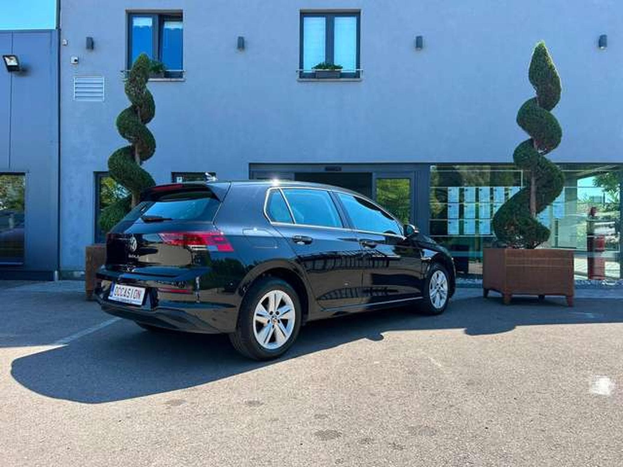 VW Golf 1.0 TSI Life Business OPF (2024) - Photo 3