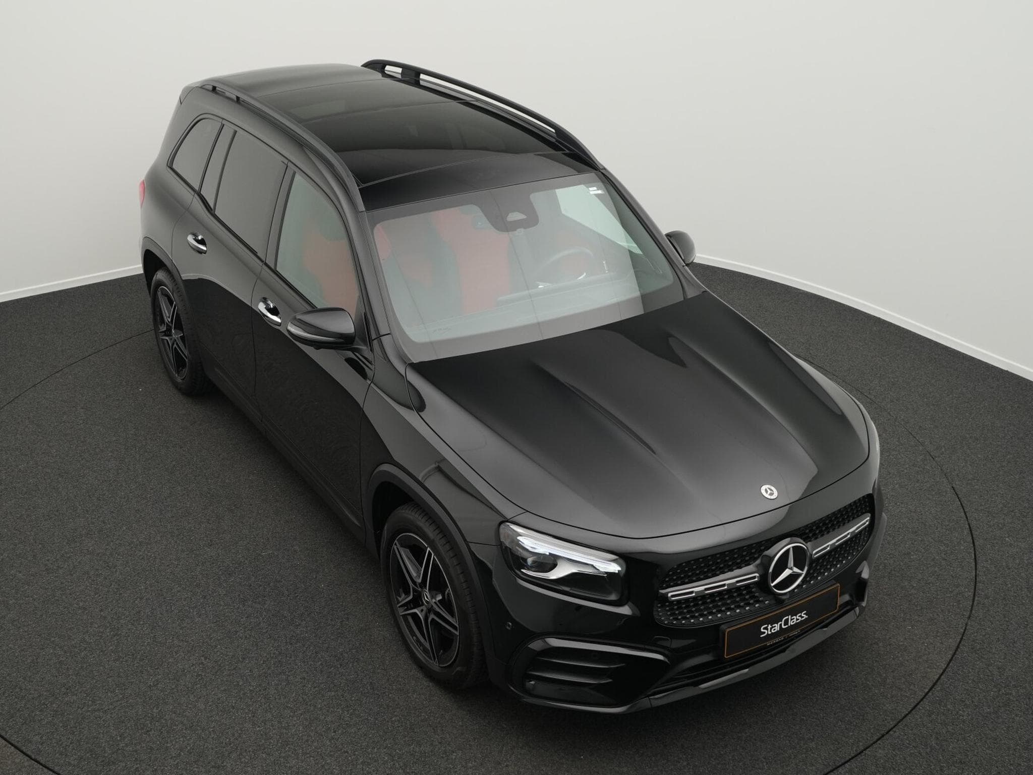 Mercedes GLB 220 d 4MATIC AMG-Line Pano+Kamera+Night (2024) - Foto 12